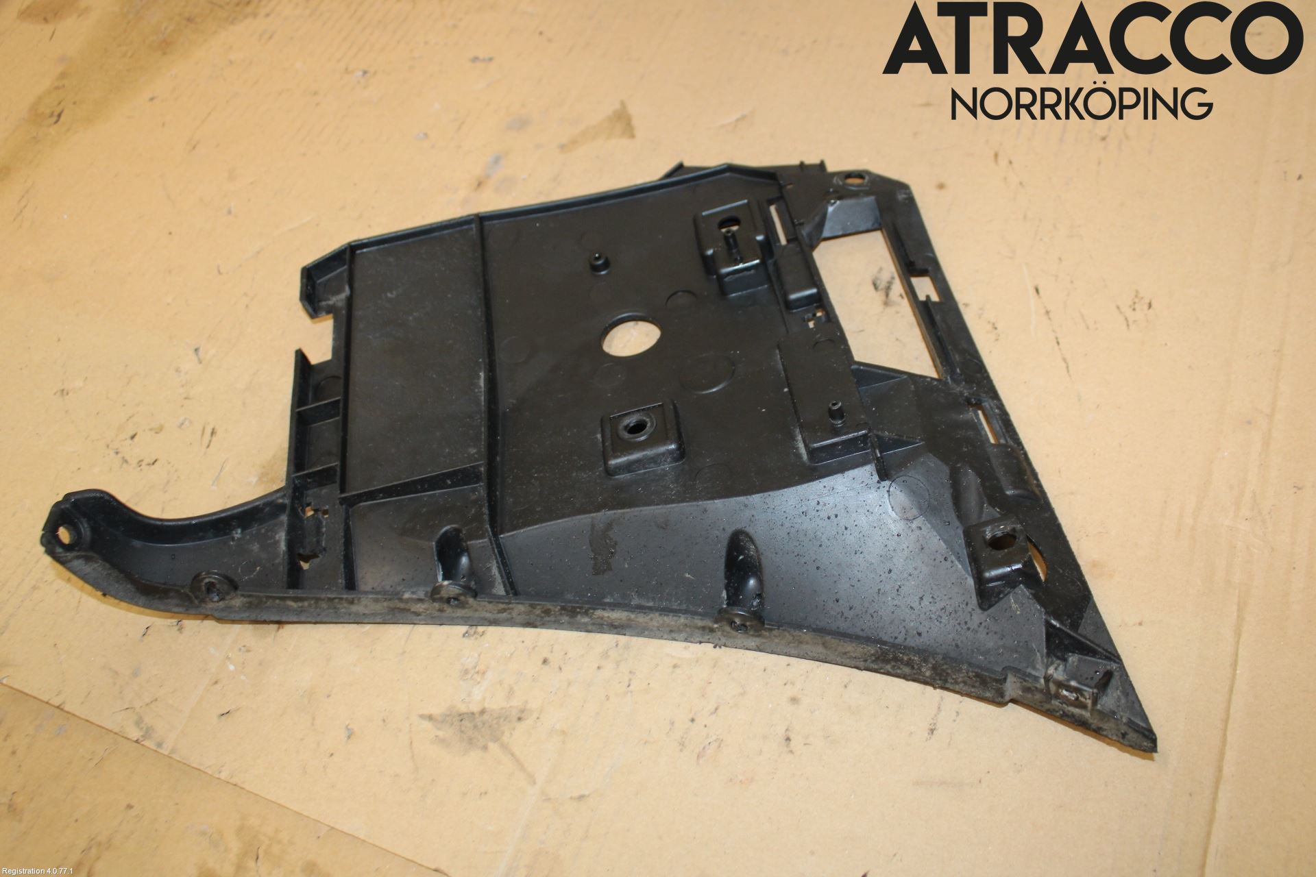 Volvo S80 04-06 Stötfångarfäste Fram Hö
