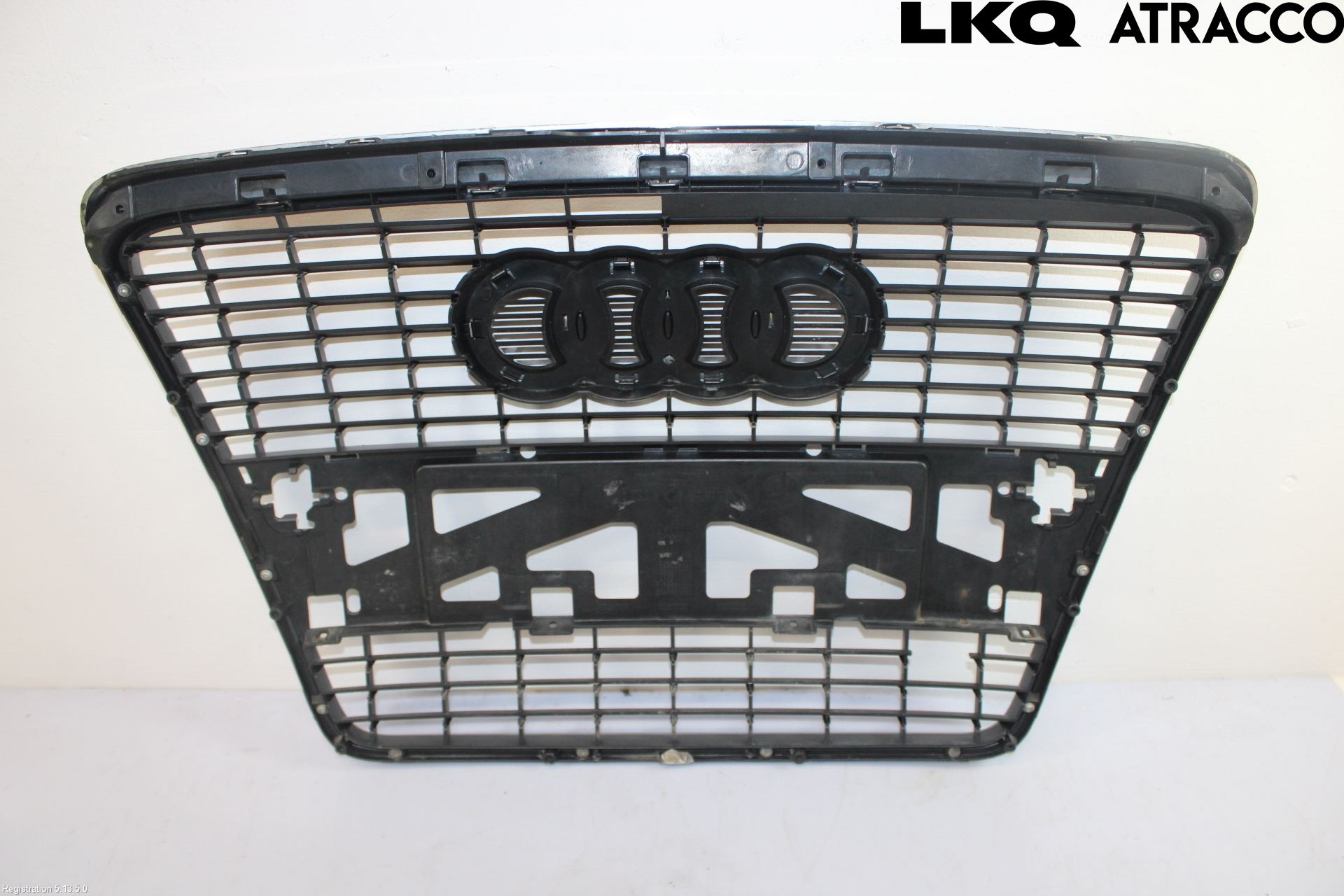 Audi A6/S6     05-11 Grill Komp