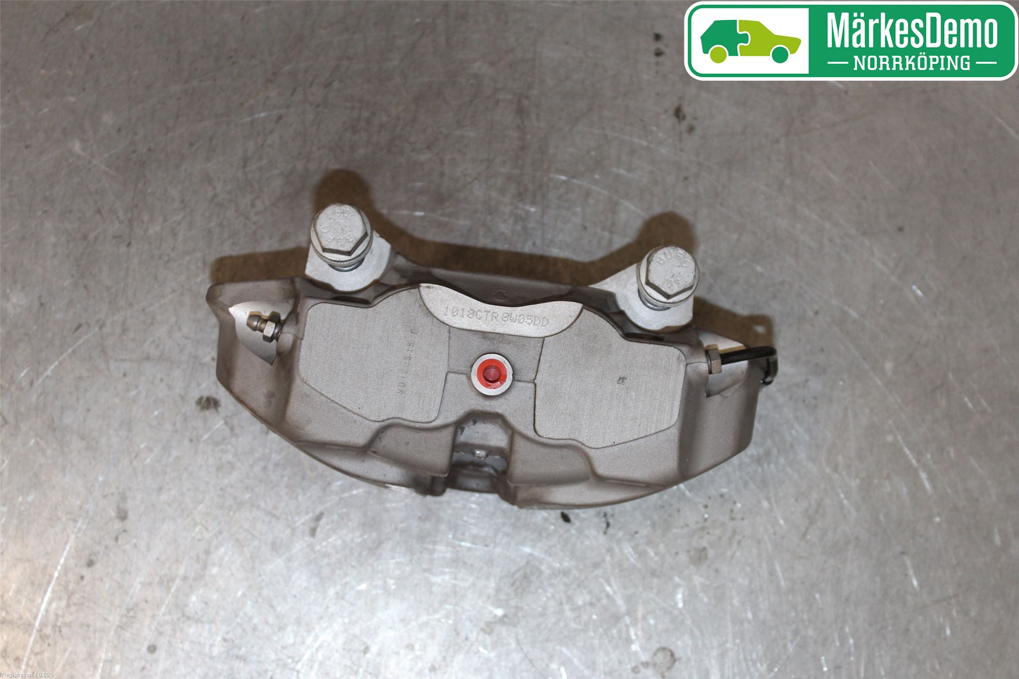 Audi A4/S4 B9 16-19 Bromsok Fram Vänster