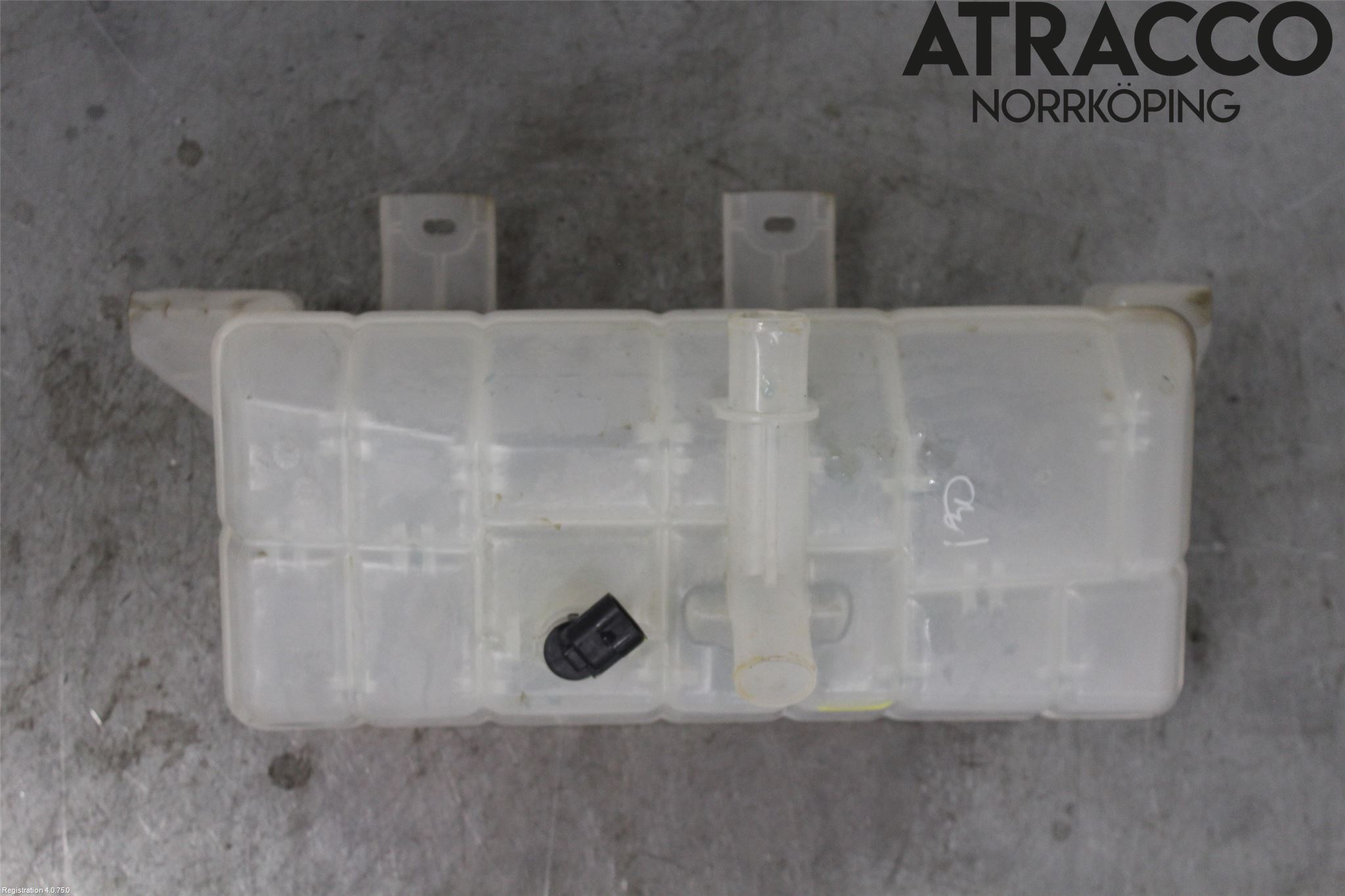 Tesla MODEL S 13- Expansionstank