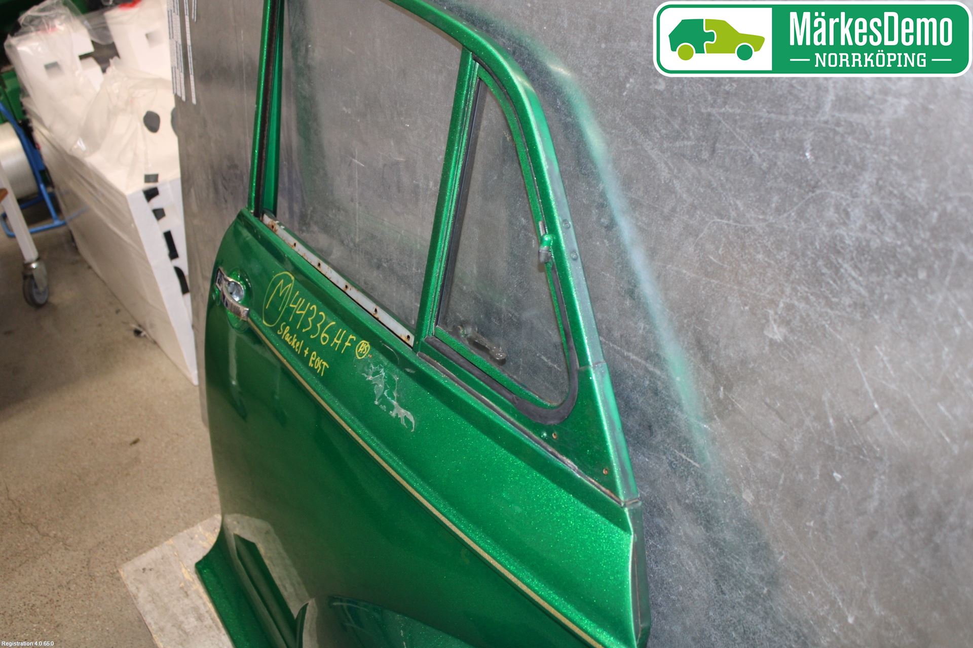 BMC ÖVRIGT/DIREKTIMPORT Dörr 2D Höger