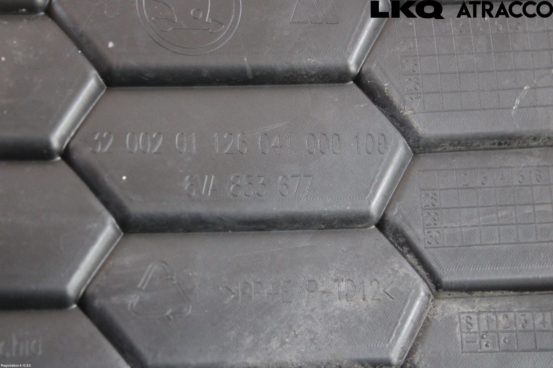 Skoda FABIA 22- Grilldel Mitt