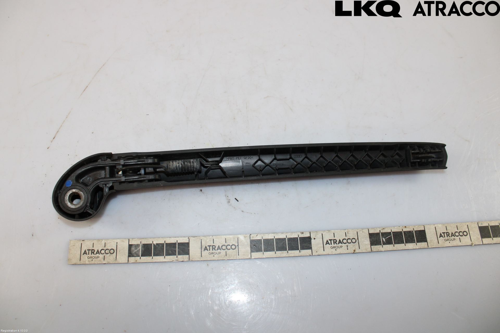 Audi A6 F2/C8 19- Torkararm-Bakruta