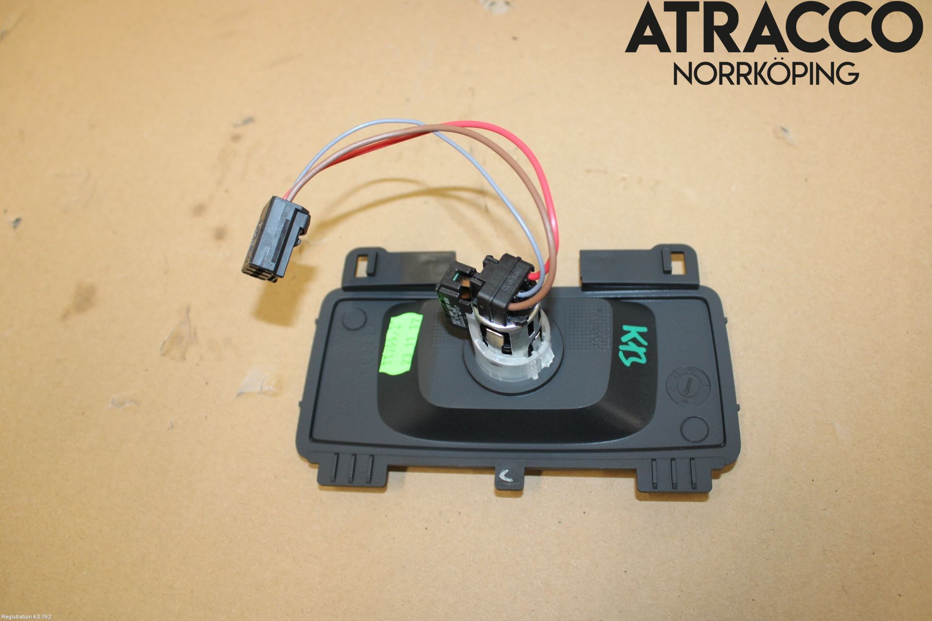 Audi A4/S4 B9 16-19 Instrumentkonsoll Mitt