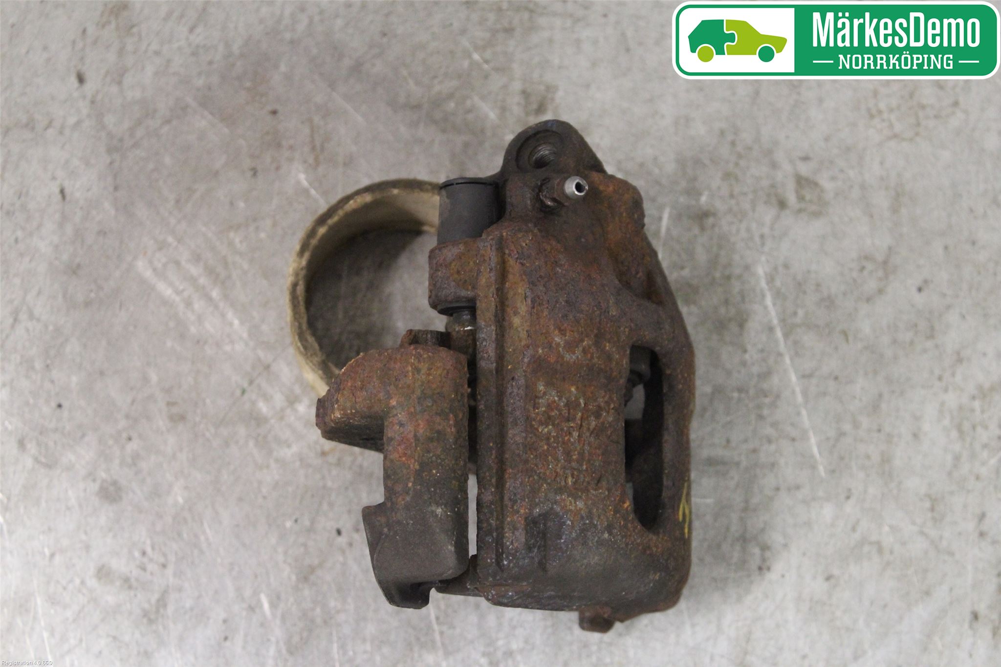 Ford FIESTA     06-08 Bromsok Fram Höger