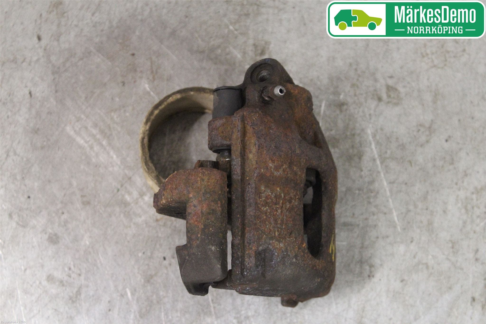 Ford FIESTA 06-08 Bromsok Fram Höger