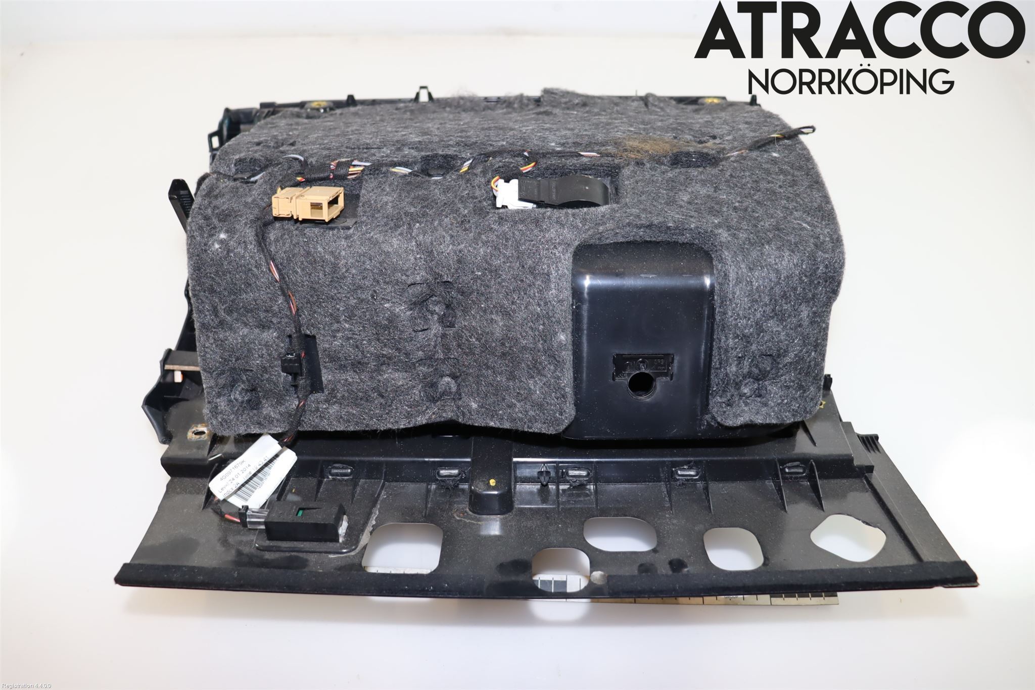 Audi A6 ALLROAD 12-18 Handskfack