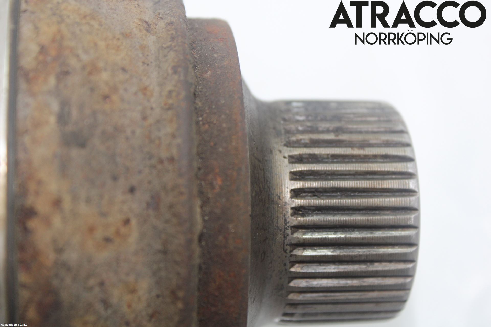 Audi A4/S4 08-11 Drivaxel Fram Vänster