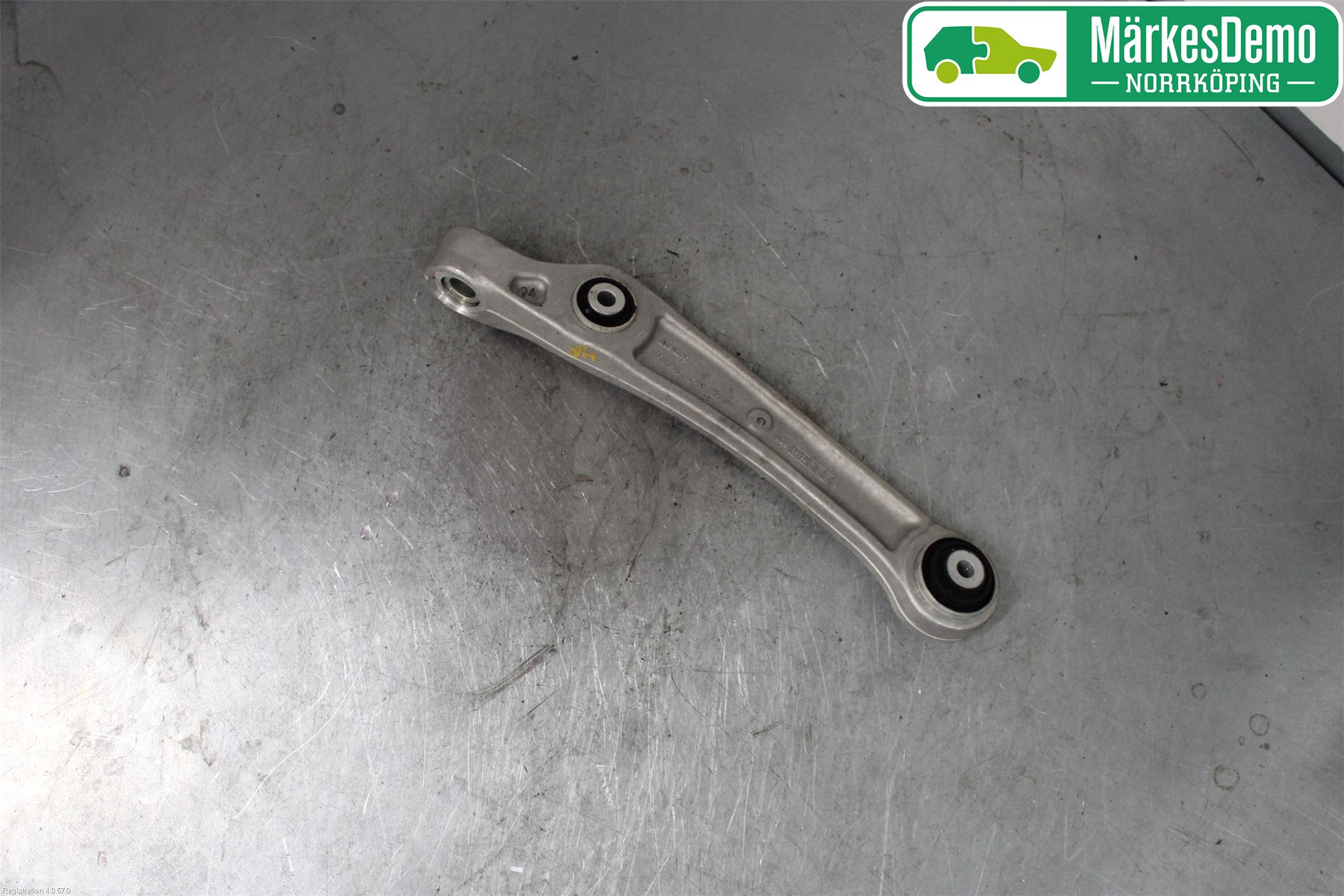 Audi A6 F2/C8 19- Bärarm Fram Undre Hö