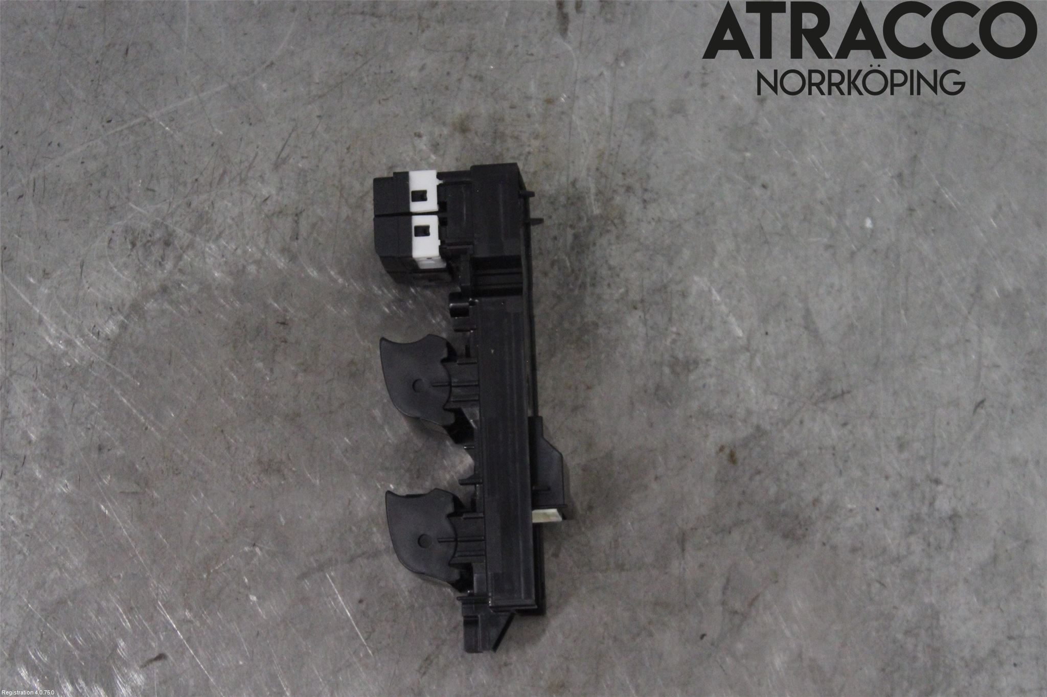 Toyota C-HR 16-23 Strömställare Elhiss