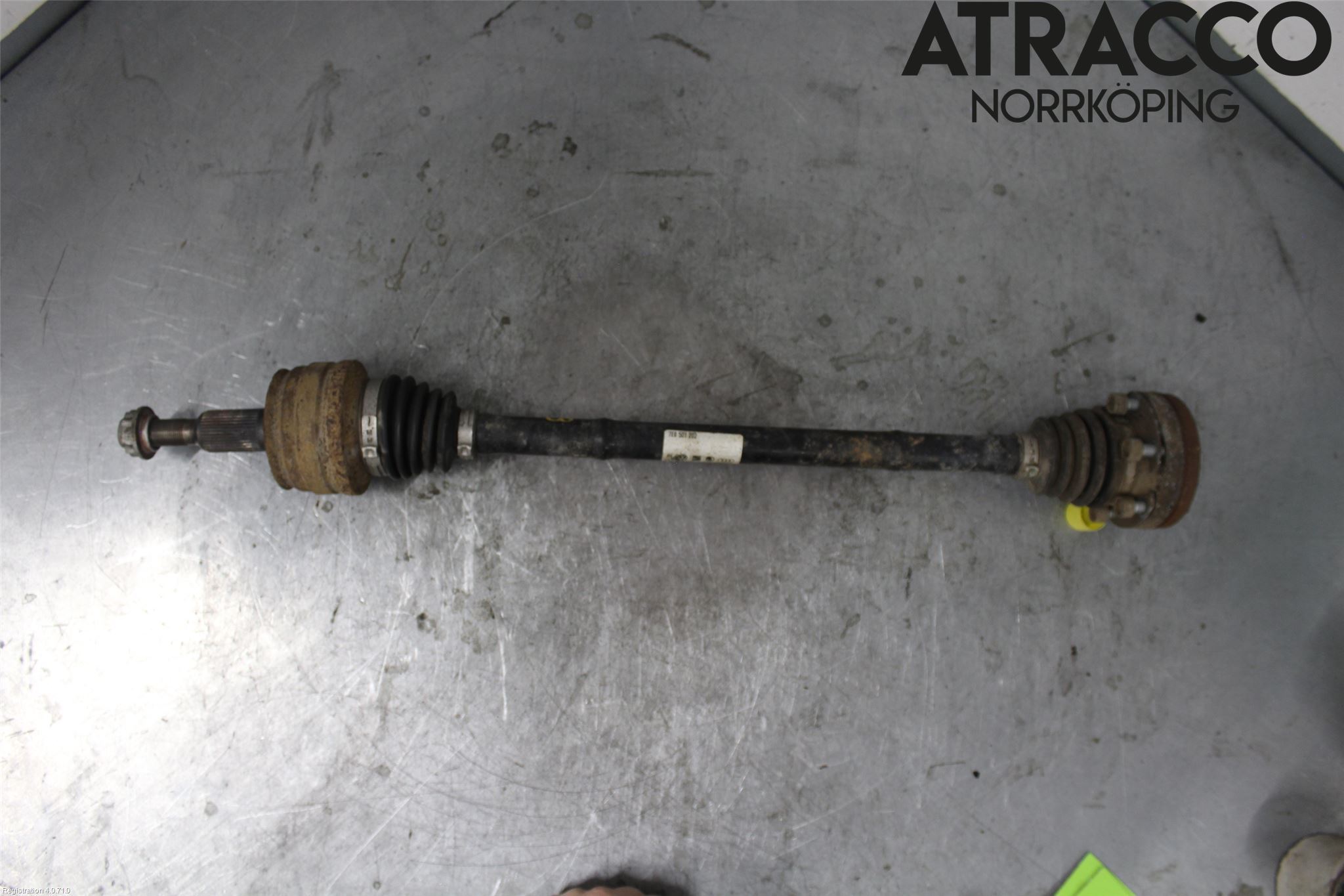 Volkswagen VW TRANSP/CARAVELLE (T6) 16-22 Drivaxel Bak Höger