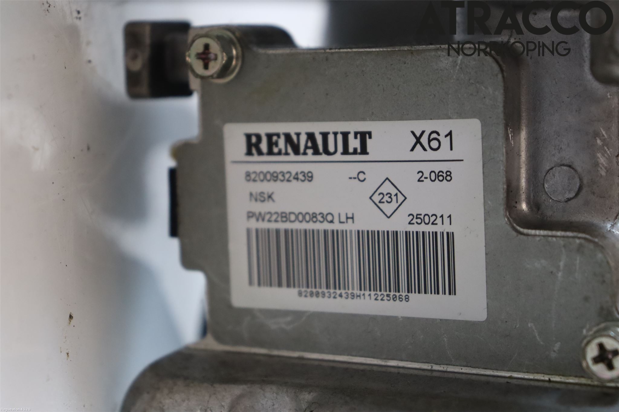 Renault KANGOO II 08-14 Rattaxelagg Med Inb Servo