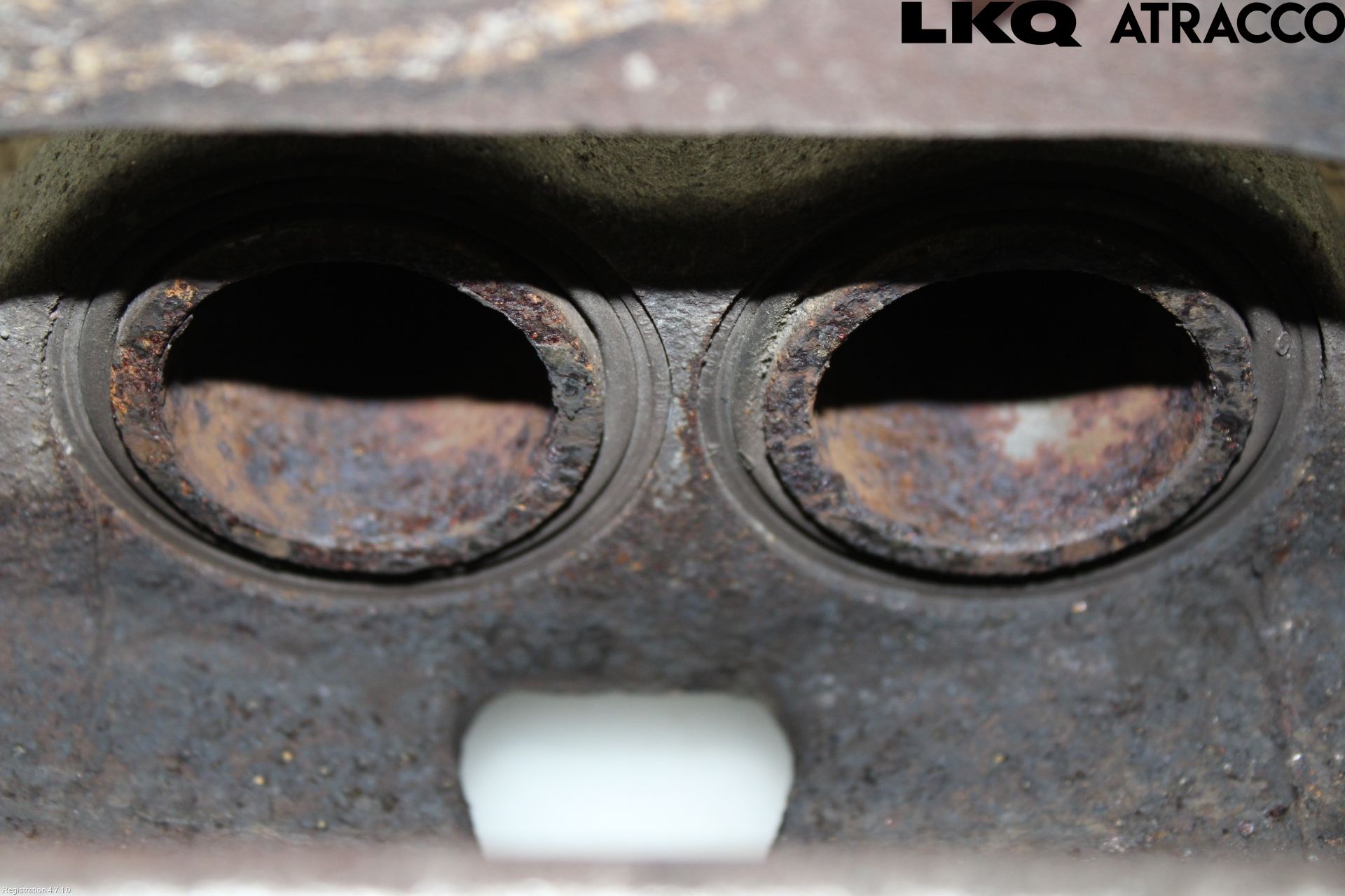 Skoda ENYAQ iV 21- Bromsok Fram Vänster