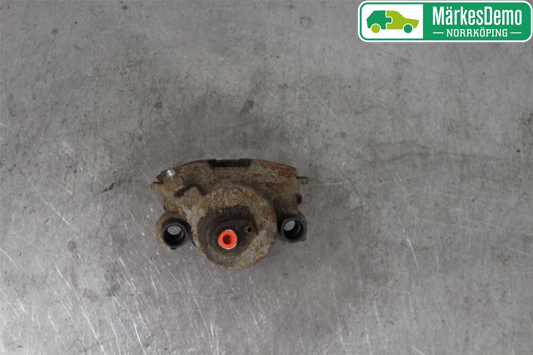 Skoda YETI Bromsok Fram Vänster