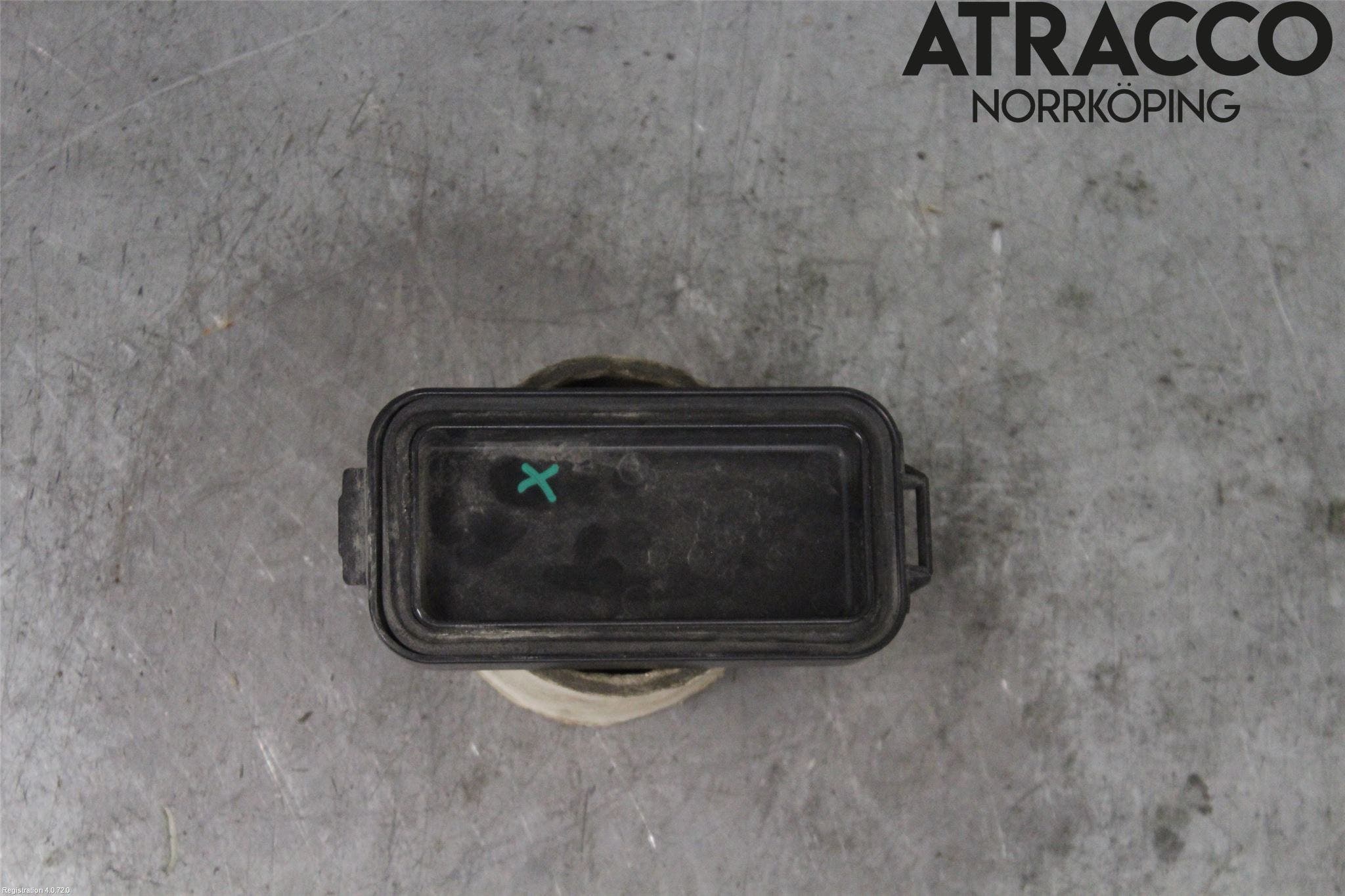 Volkswagen VW BORA Strålkastarhus Hö