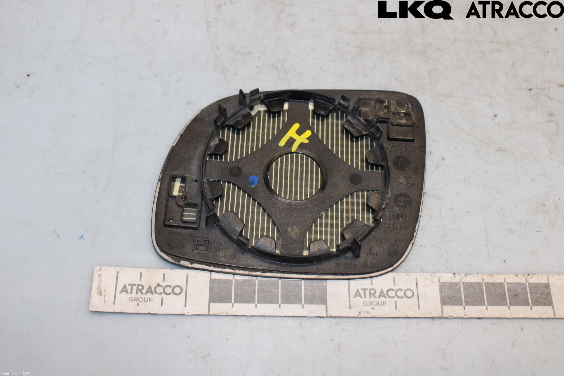 Volkswagen VW PASSAT 01-05 Spegelglas Hö