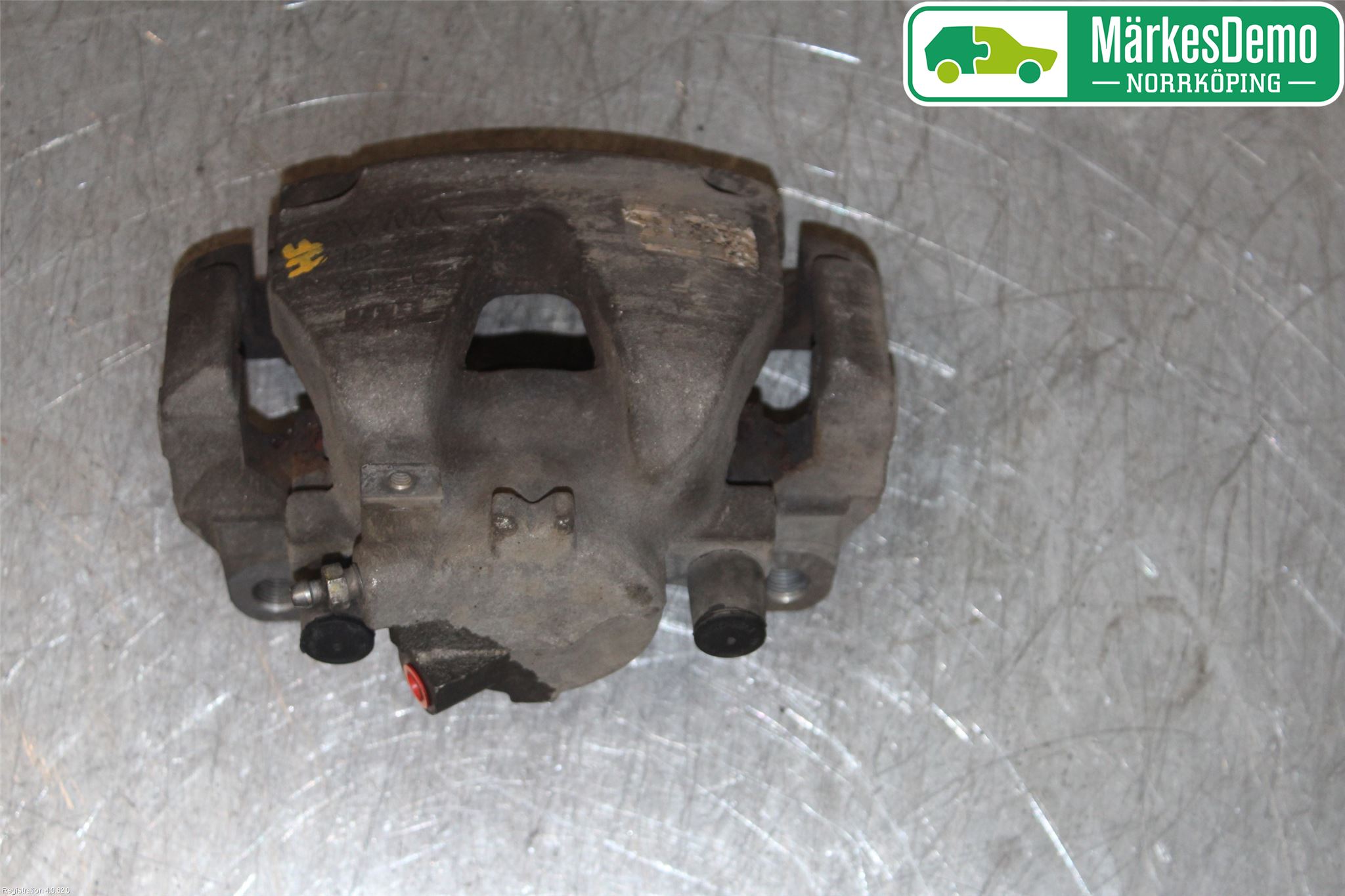 Audi A4/S4 B9 16-19 Bromsok Fram Höger