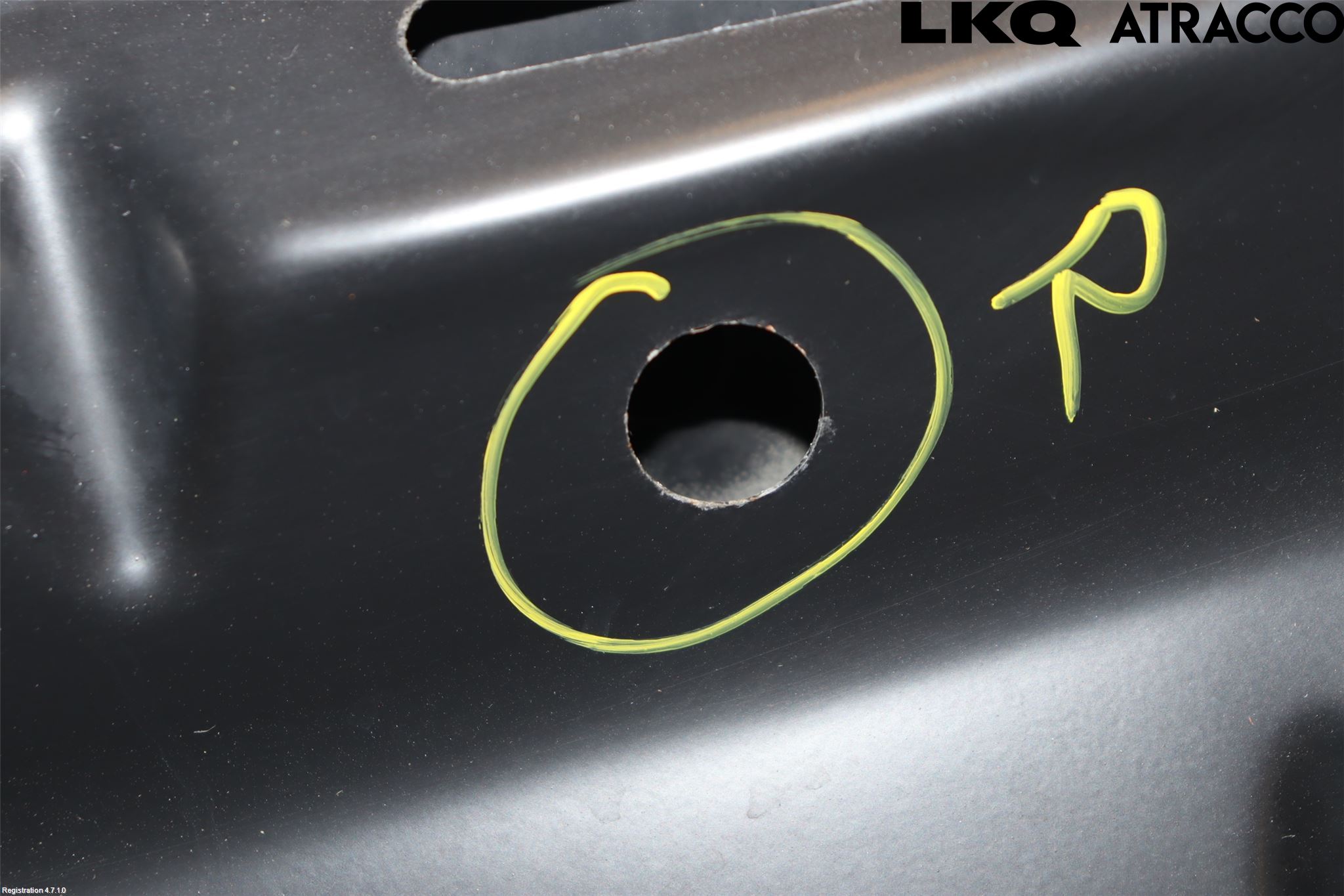 BMW 1 E87/81 5D/3D 03-11 Huv Fram