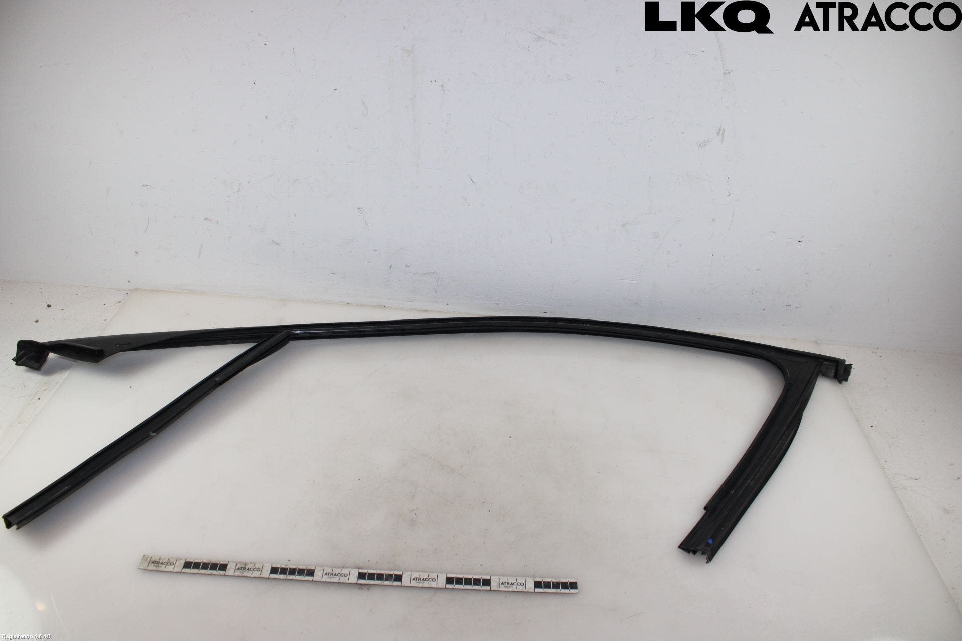 Mercedes-Benz MB E-KLASS (W213) 16-23 Dörr Dekorlist Fram Hö