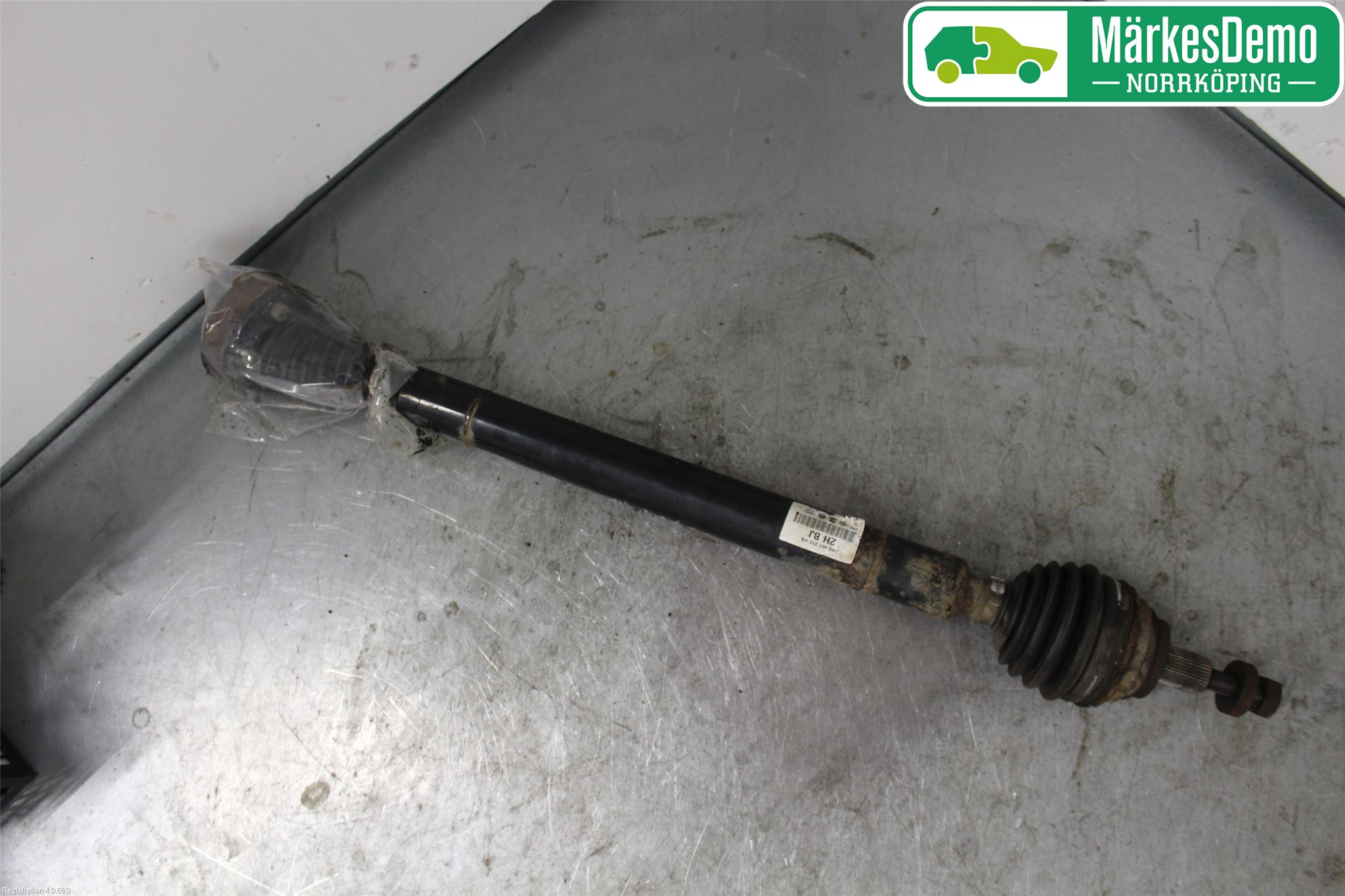 Volkswagen VW GOLF PLUS/CROSS GOLF 04-14 Drivaxel Fram Höger