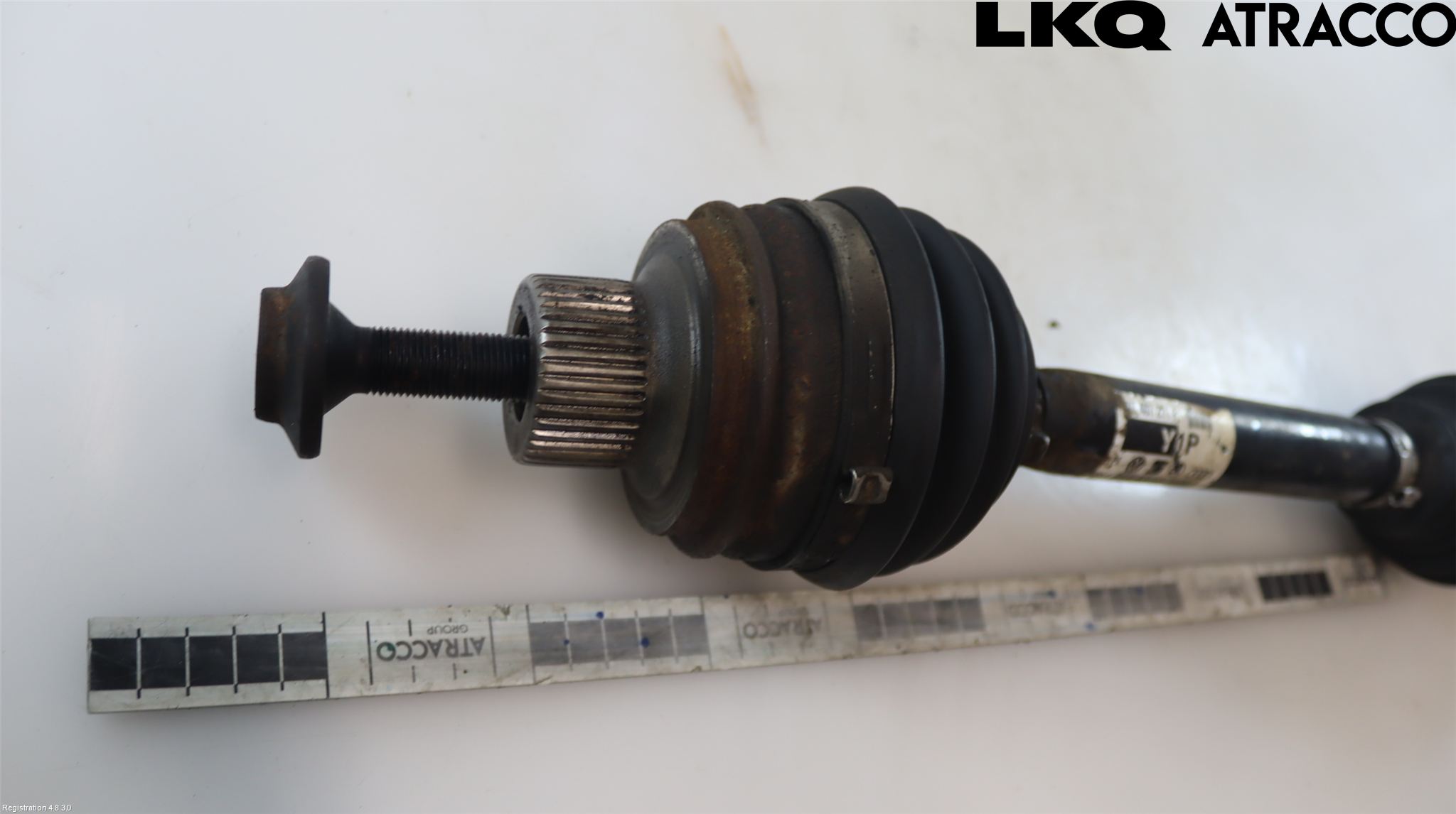Audi A4 ALLROAD 09-16 Drivaxel Fram Höger