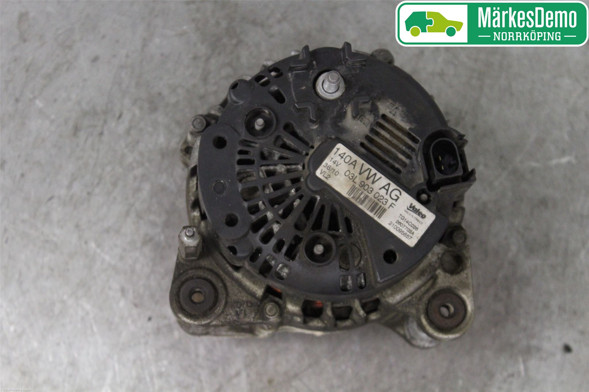 Volkswagen VW GOLF VI 09-13 Generator