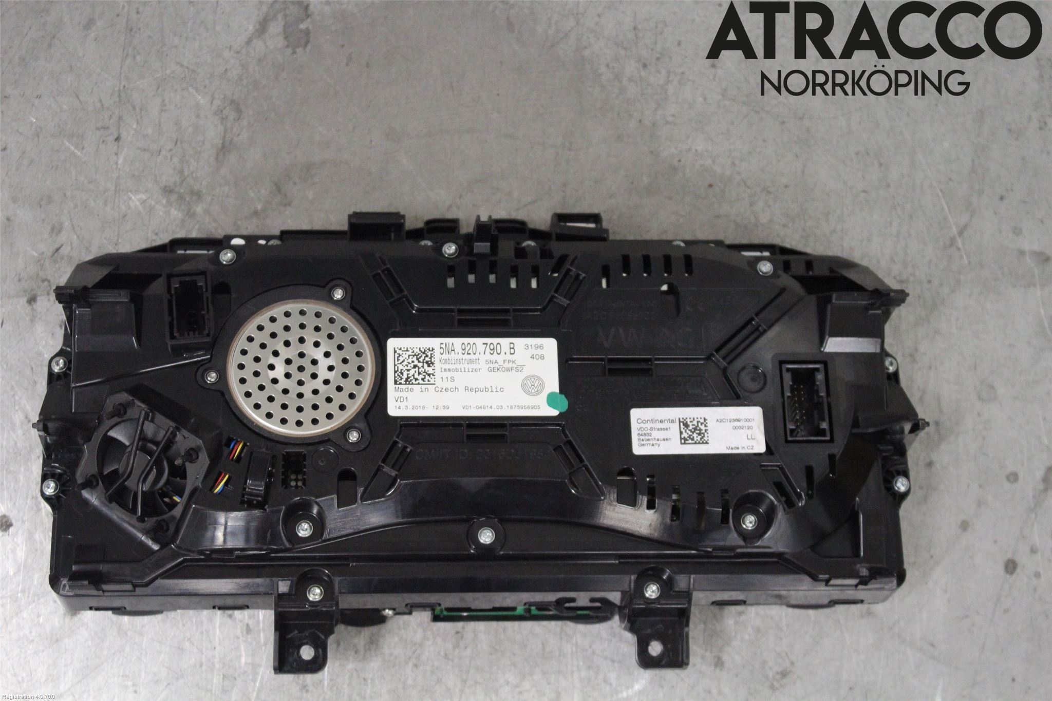 Volkswagen VW TIGUAN 16-24 Instrument Komb