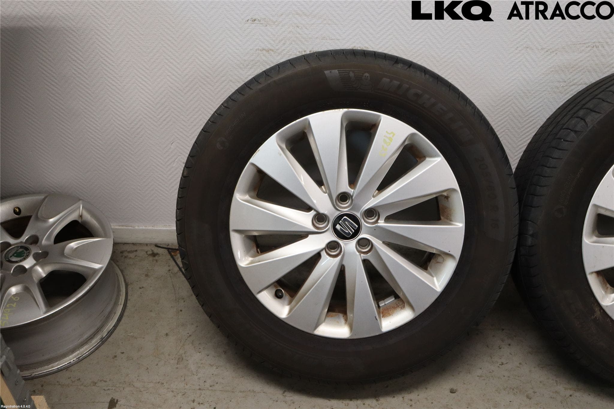 Seat ARONA Sommardäck Alumfälg 4St