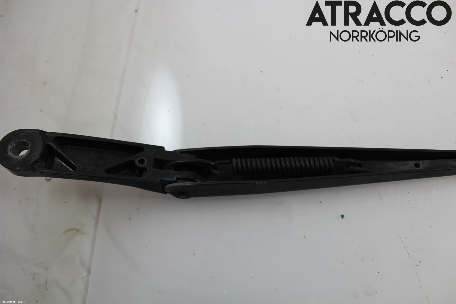 Skoda SUPERB 16-24 Torkararm Armar Vindruta