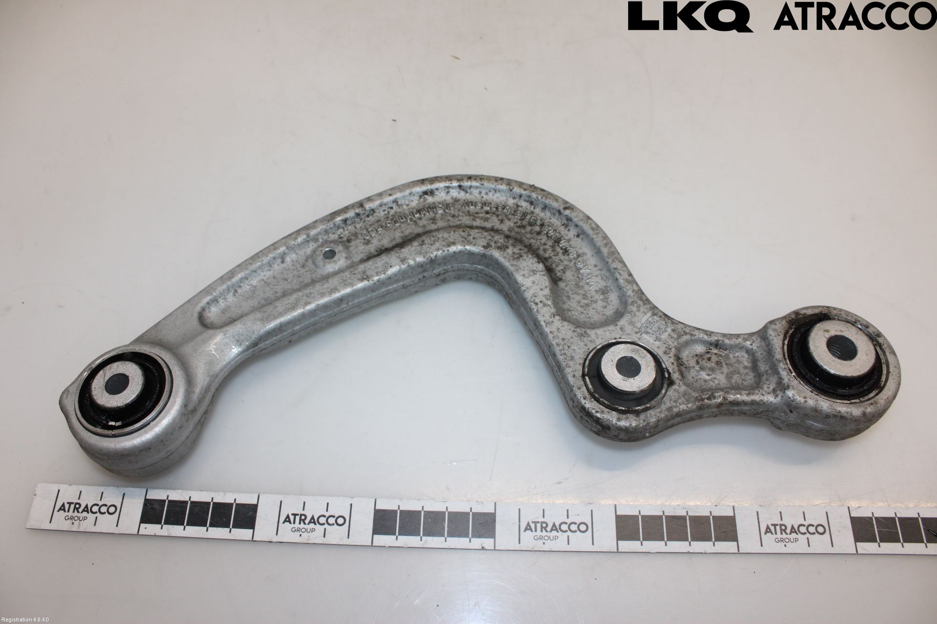 Audi A4/S4 B9 20- Bärarm Bak Övre Höger
