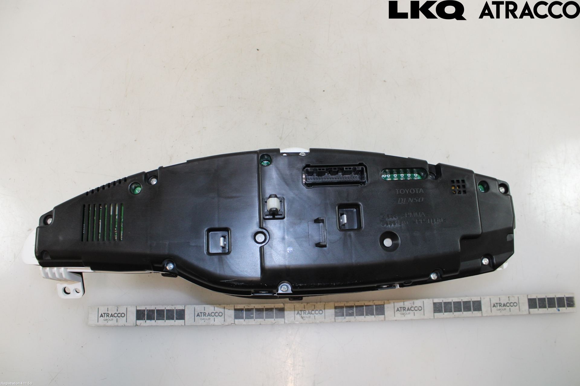 Toyota VERSO 09-18 Instrument Komb