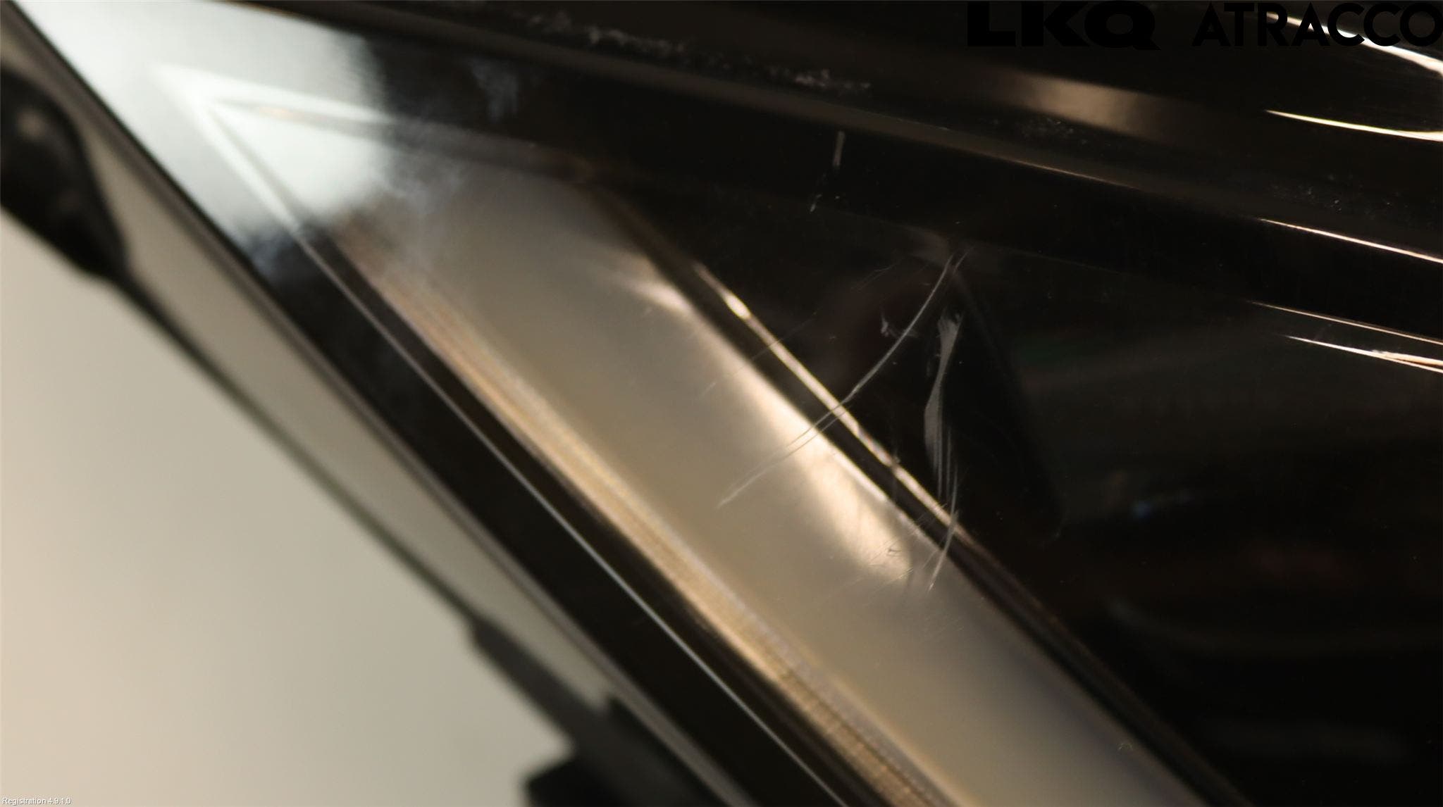 Alfa 4254 Strålkastare Höger