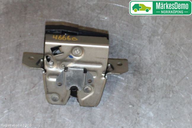 Mercedes-Benz MB B-KLASS (W246/W242) 12-19 Låskista Baklucka
