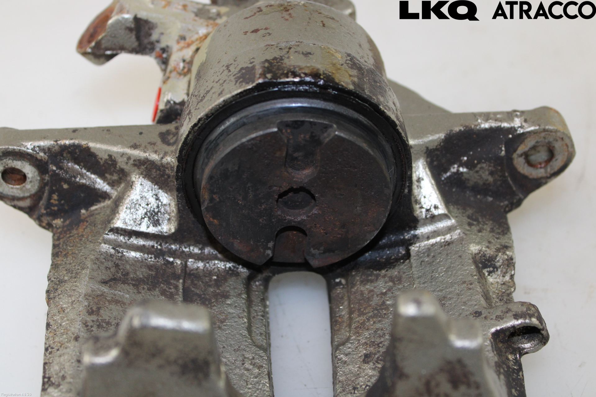 Citroen C5     05-08 Bromsok Fram Vänster