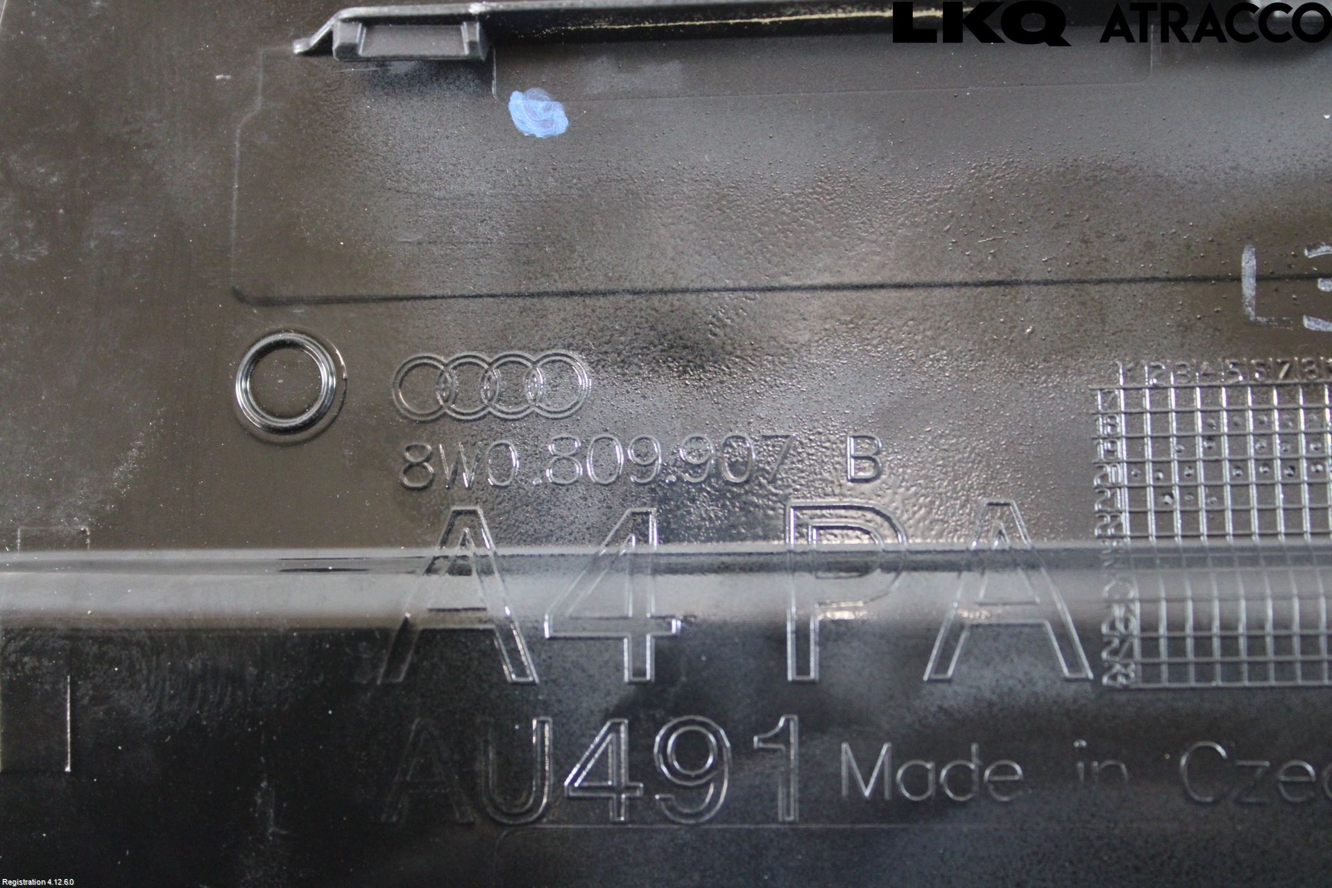 Audi A4/S4 B9 20- Tanklucka