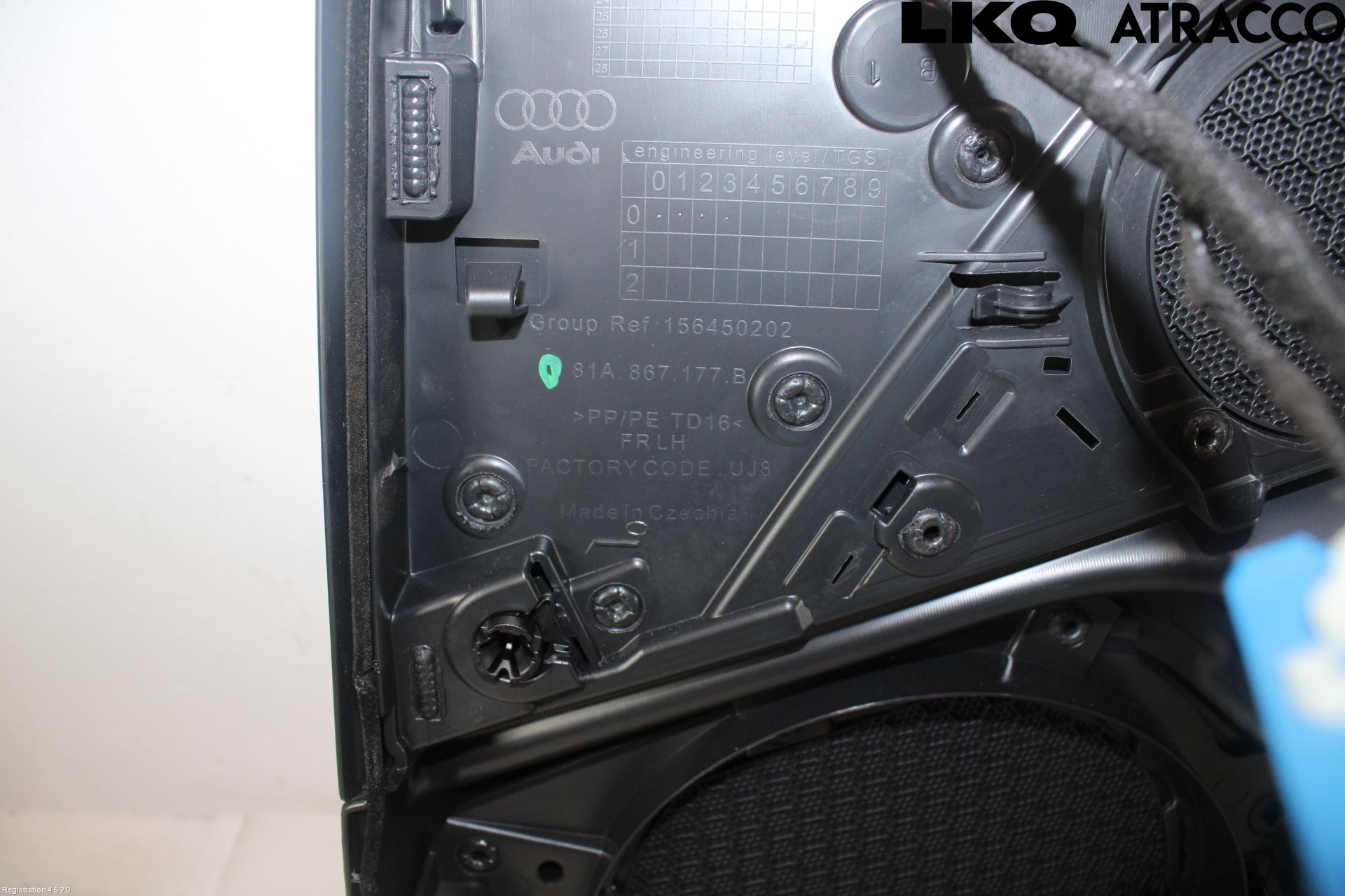 Audi Q2/SQ2 17- Dörrklädsel Vä