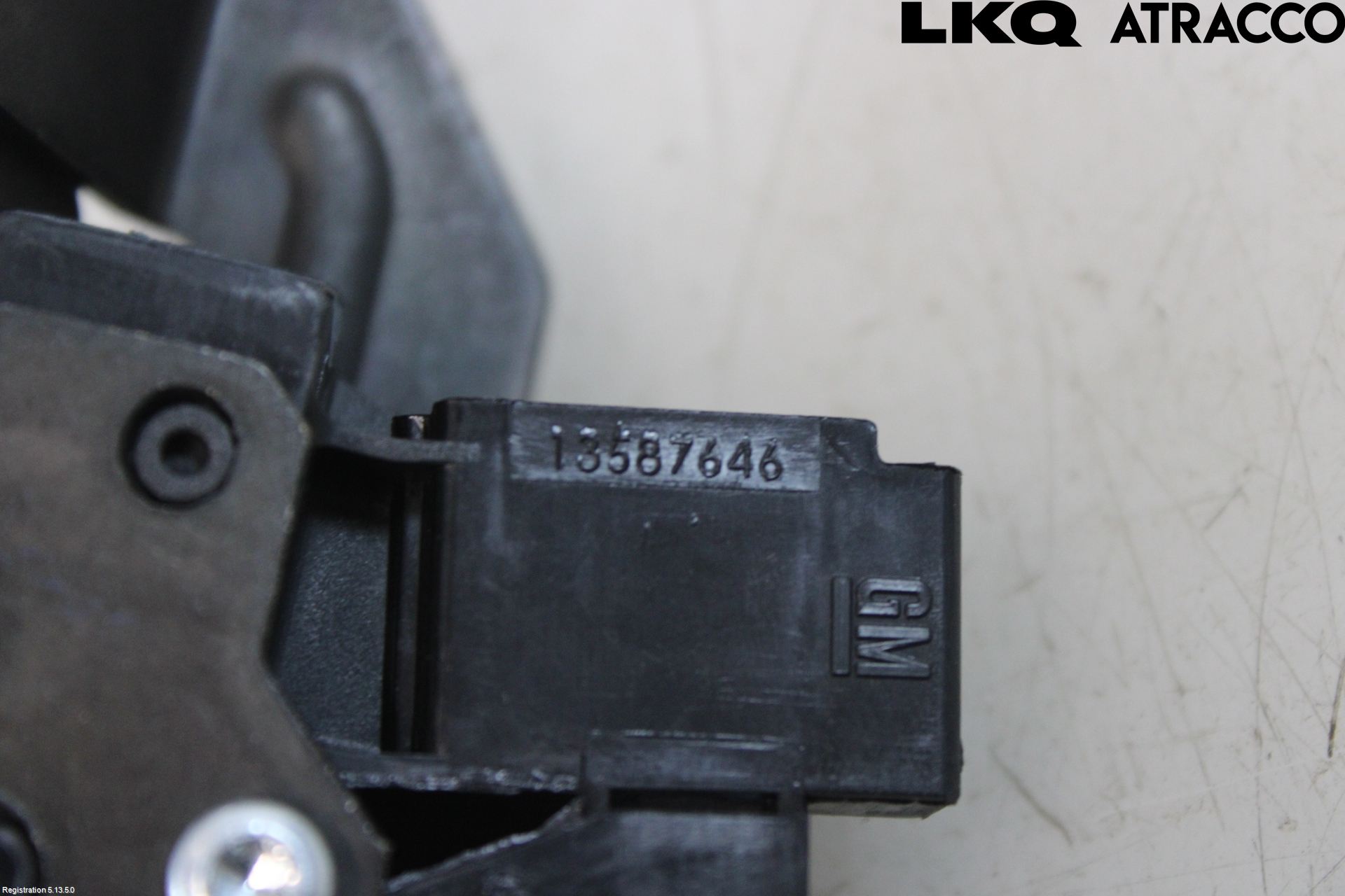 Opel ASTRA J 10-15 Låskista Baklucka