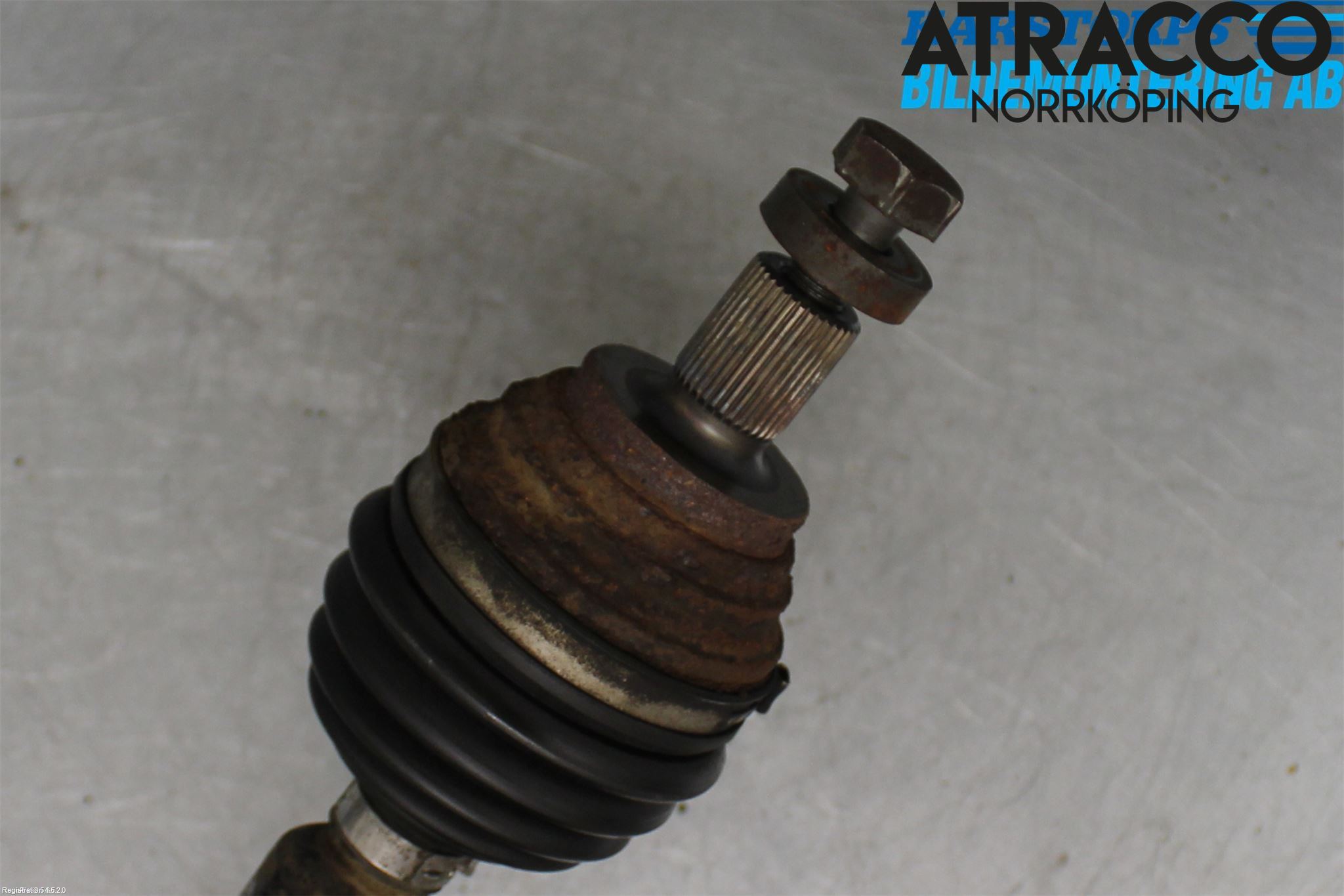 Seat LEON 06-12 Drivaxel Fram Höger