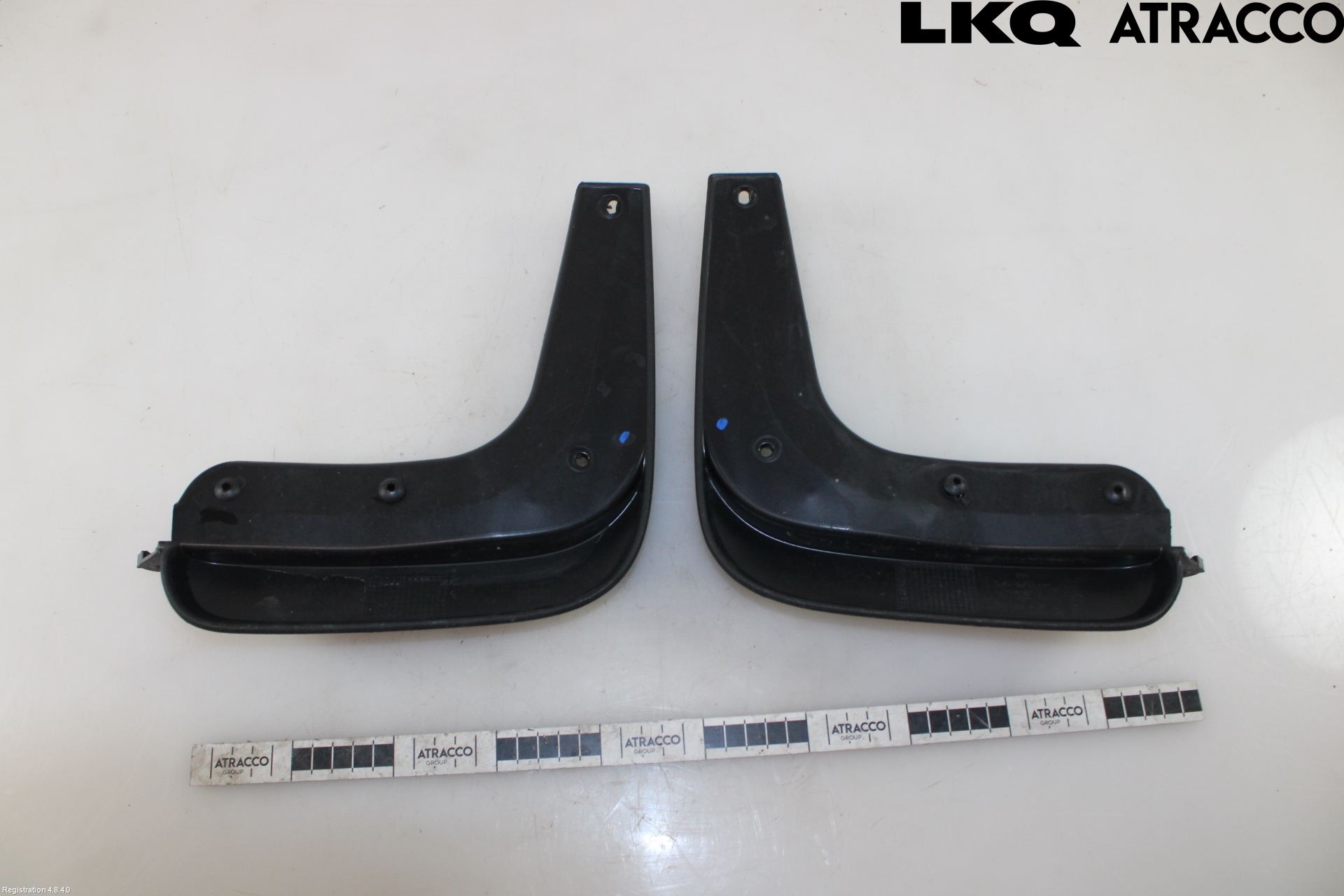 Volkswagen VW PASSAT 24- Stänkskydd