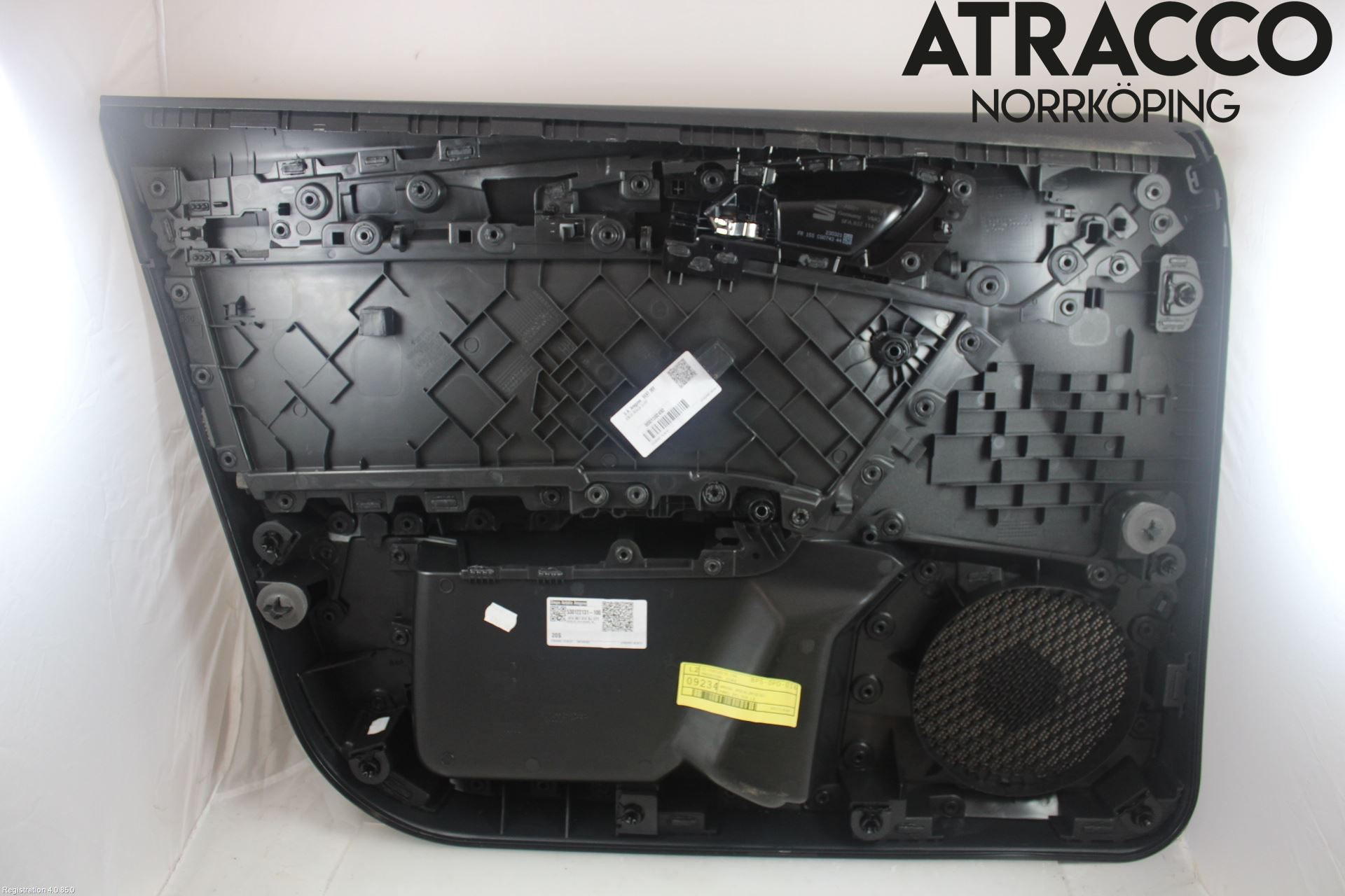 Seat LEON 20- Dörrklädsel Hö