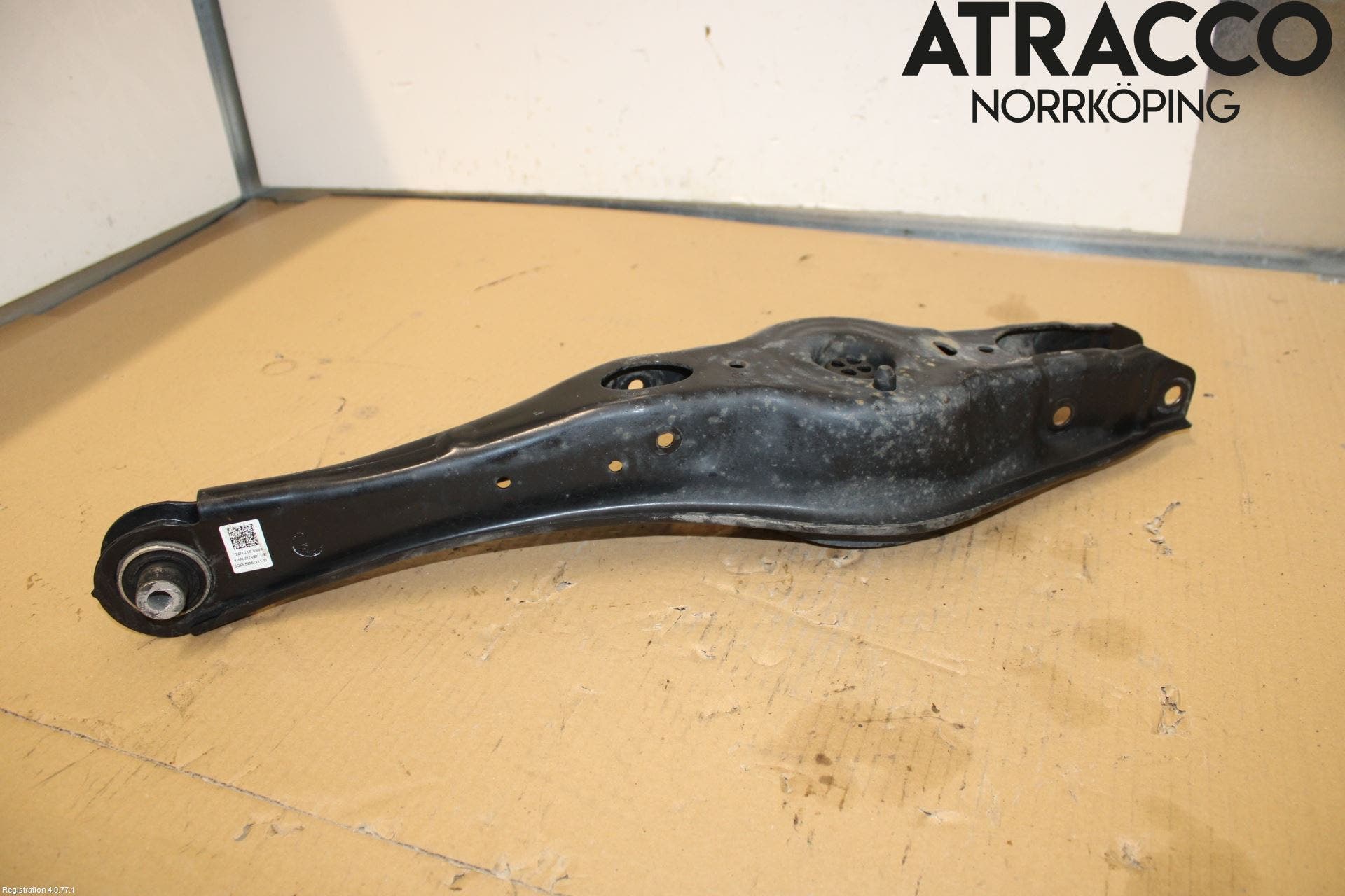 Volkswagen VW T-ROC 18- Bärarm Bak Höger