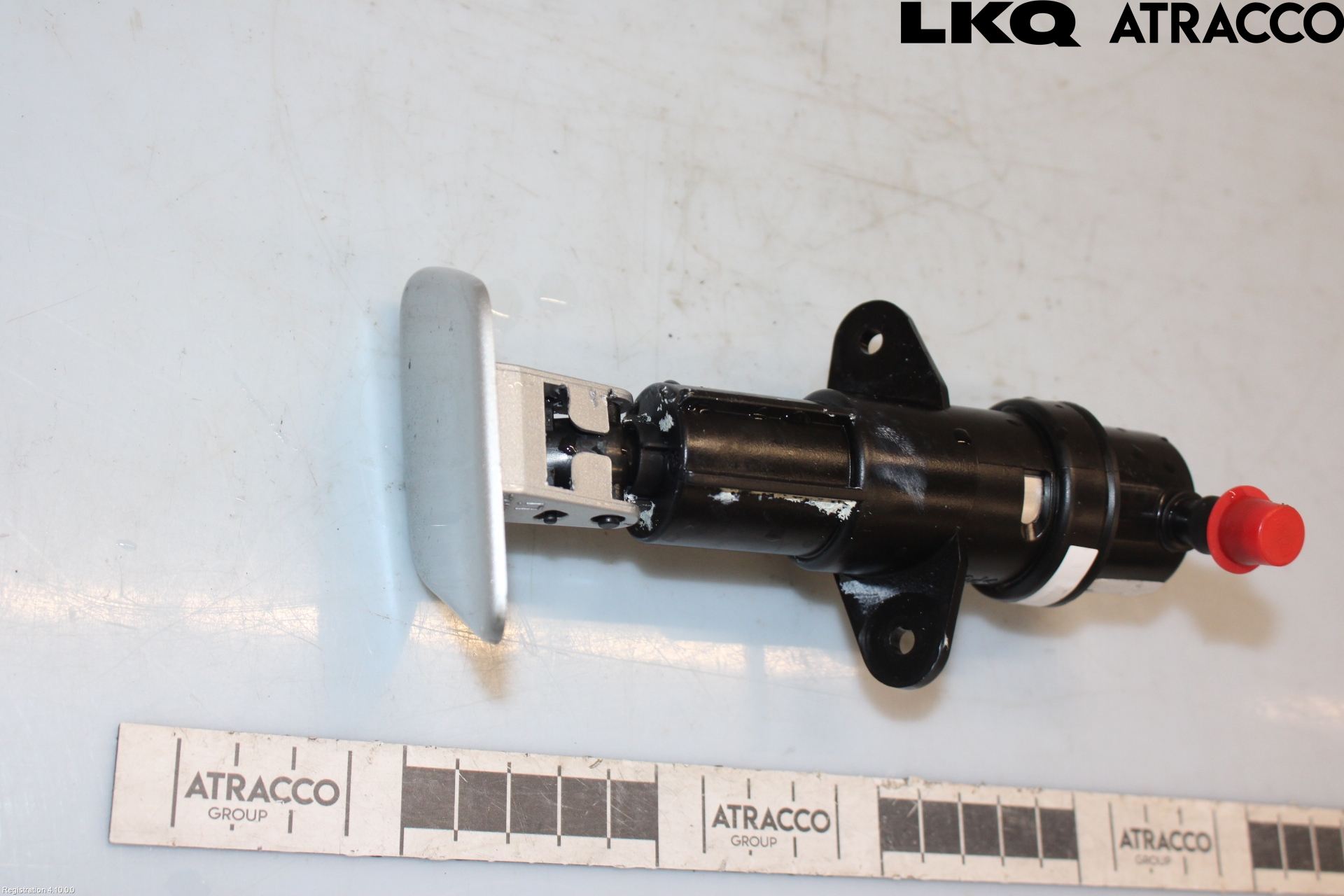 BMW 1 E87/81 5D/3D 03-11 Spolarmunstycke Strålkastare