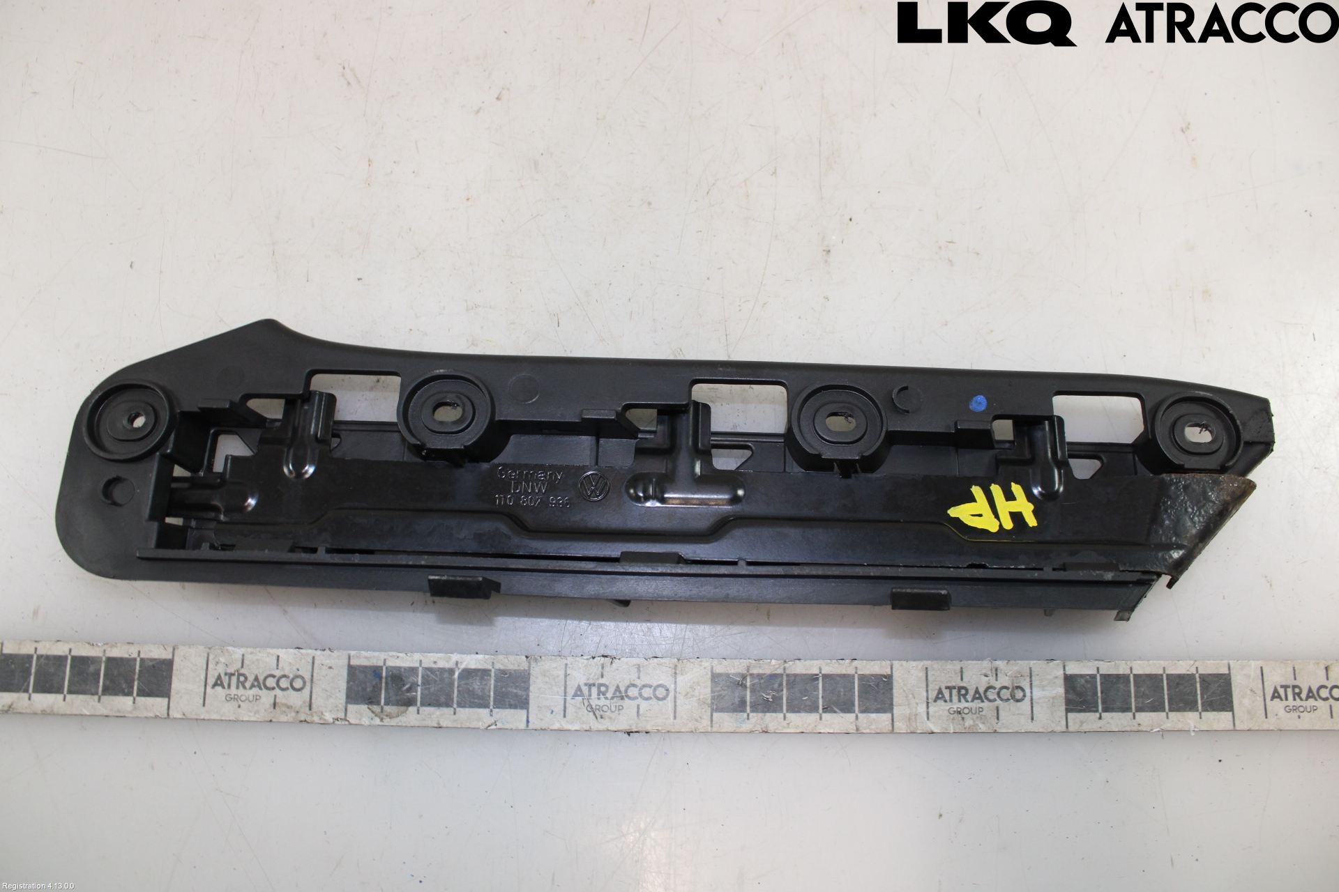 Volkswagen VW CADDY      04-10 Stötfångarfäste Fram Hö