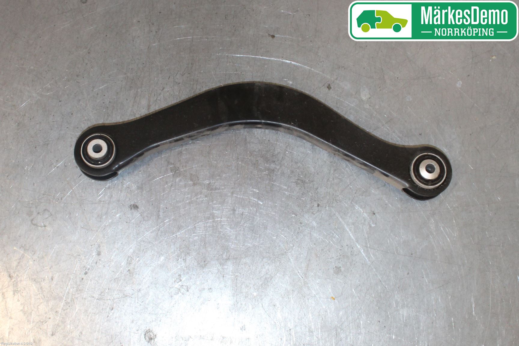 Audi A4/S4 B9 16-19 Bärarm Bak Övre Höger