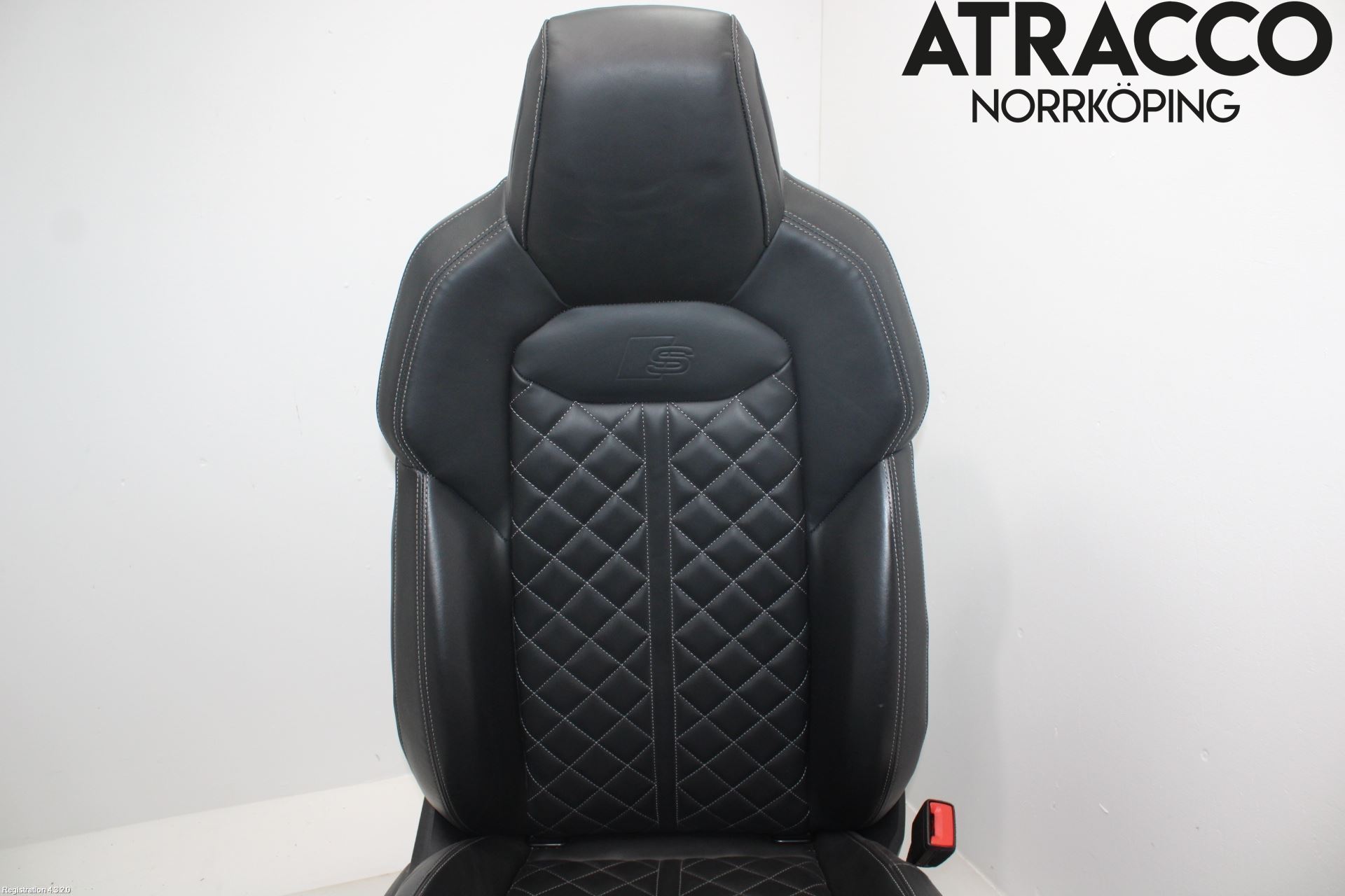 Audi Q7/SQ7 Inredning Stol Fram Vä