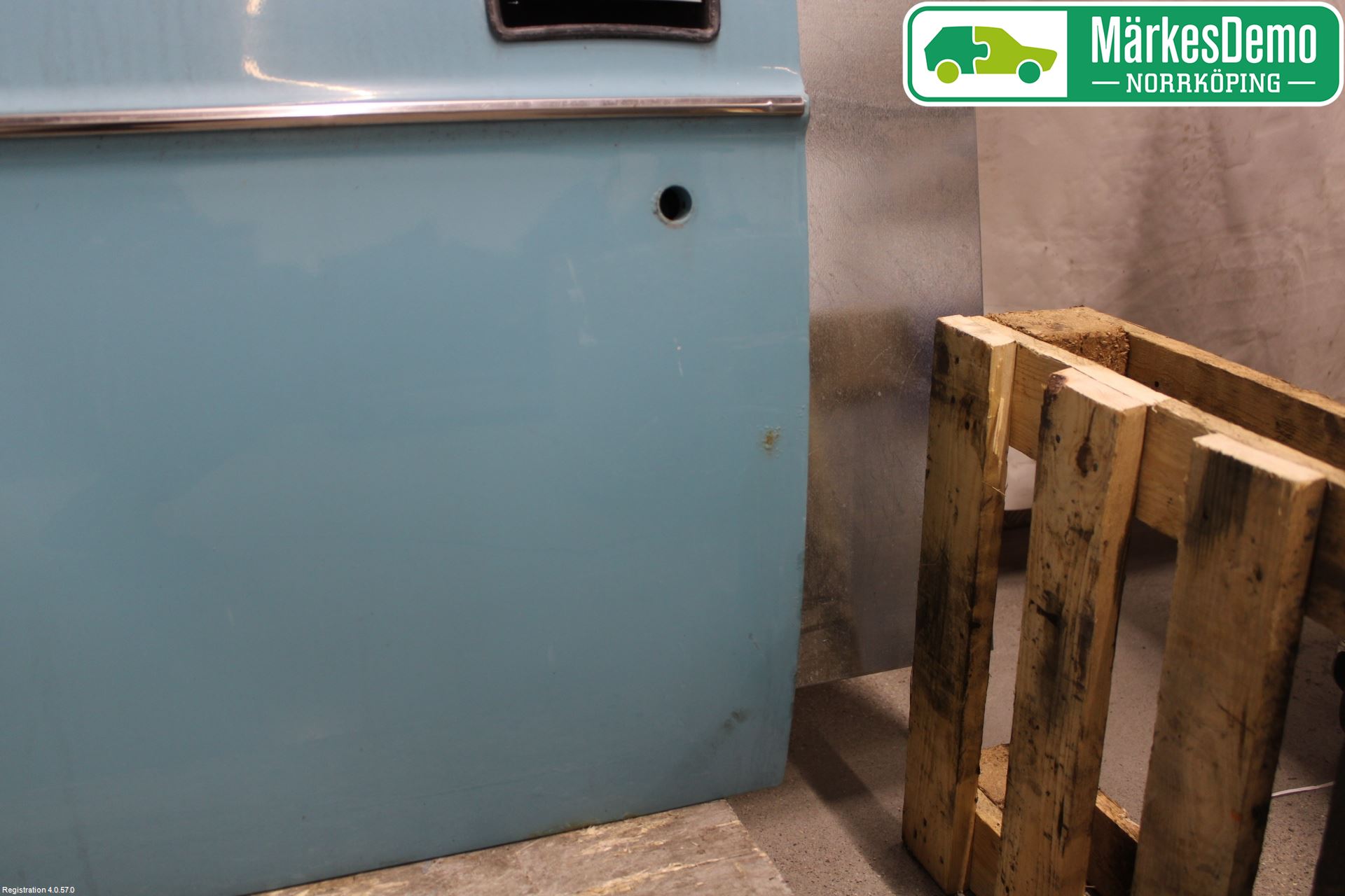 Volvo 140      67-75 Dörr 2D Vänster