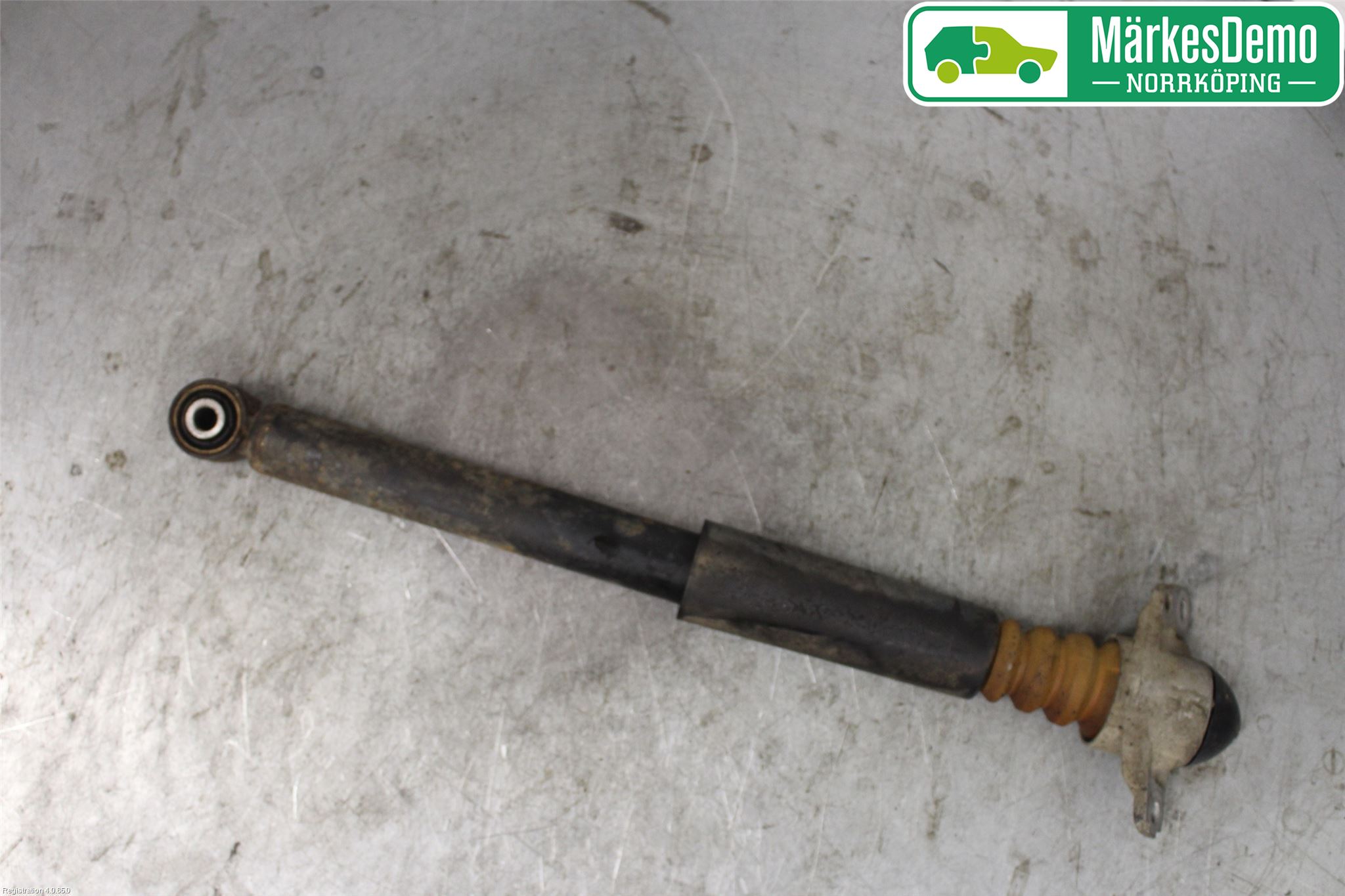 Volkswagen VW PASSAT 05-11 Stötdämpare Bak