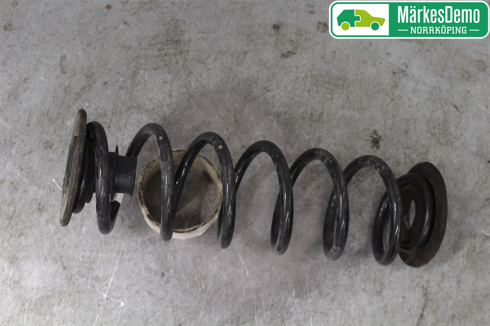 Volkswagen VW GOLF / E-GOLF VII 13-20 Fjäder Bak