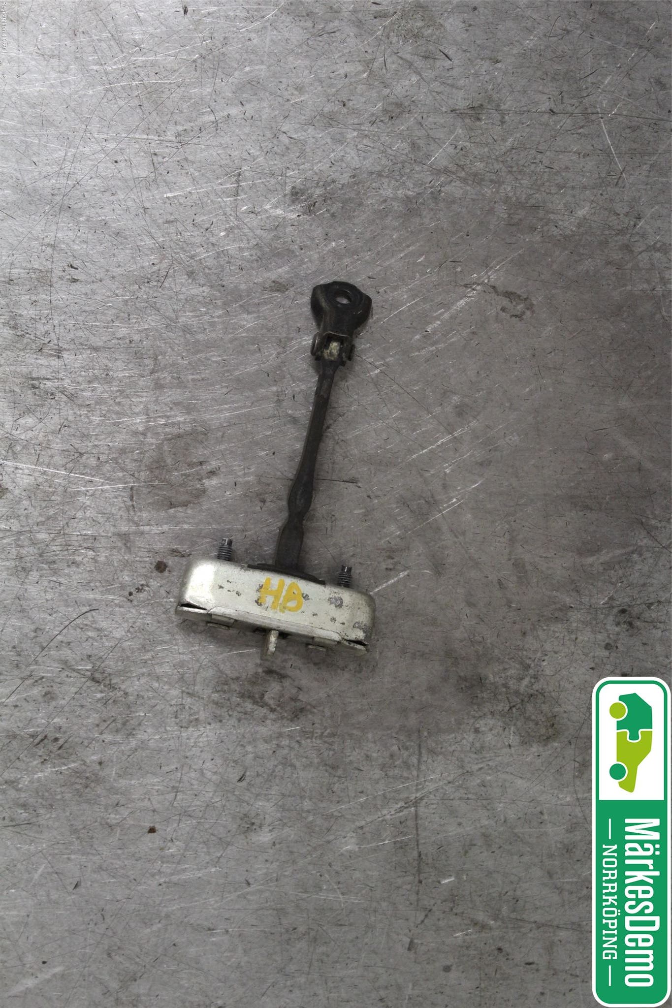 Toyota AURIS 10-12 Dörrstopp