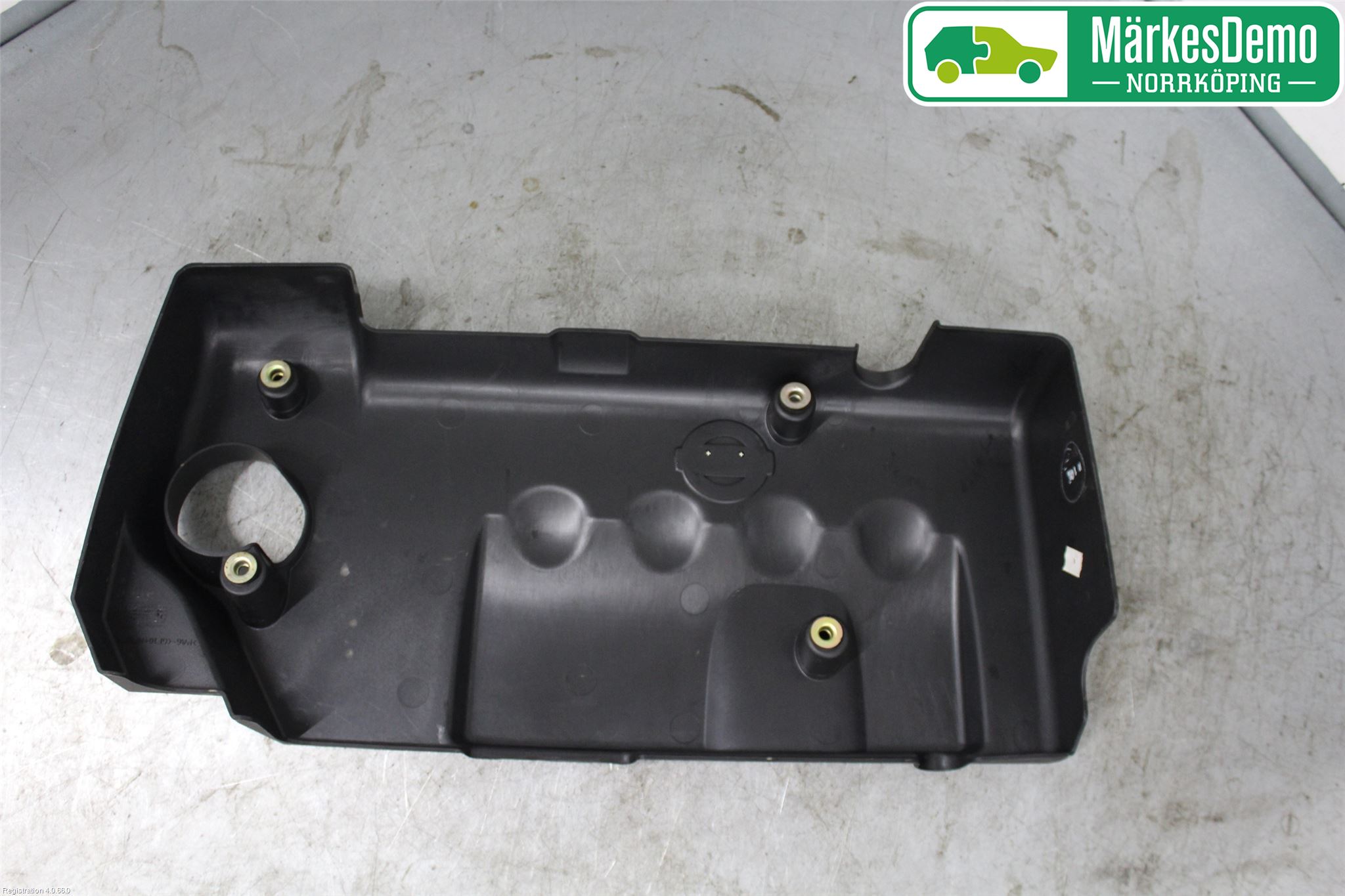 Nissan PRIMERA 02-07 Motorkåpa